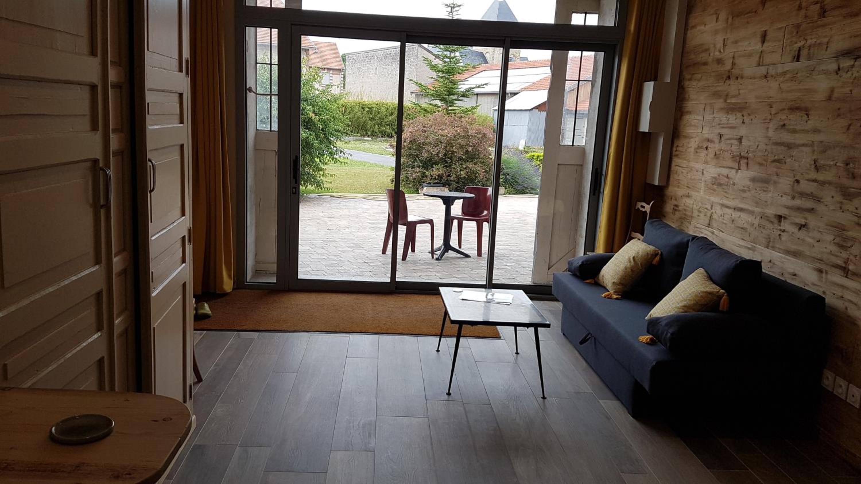Photo 6