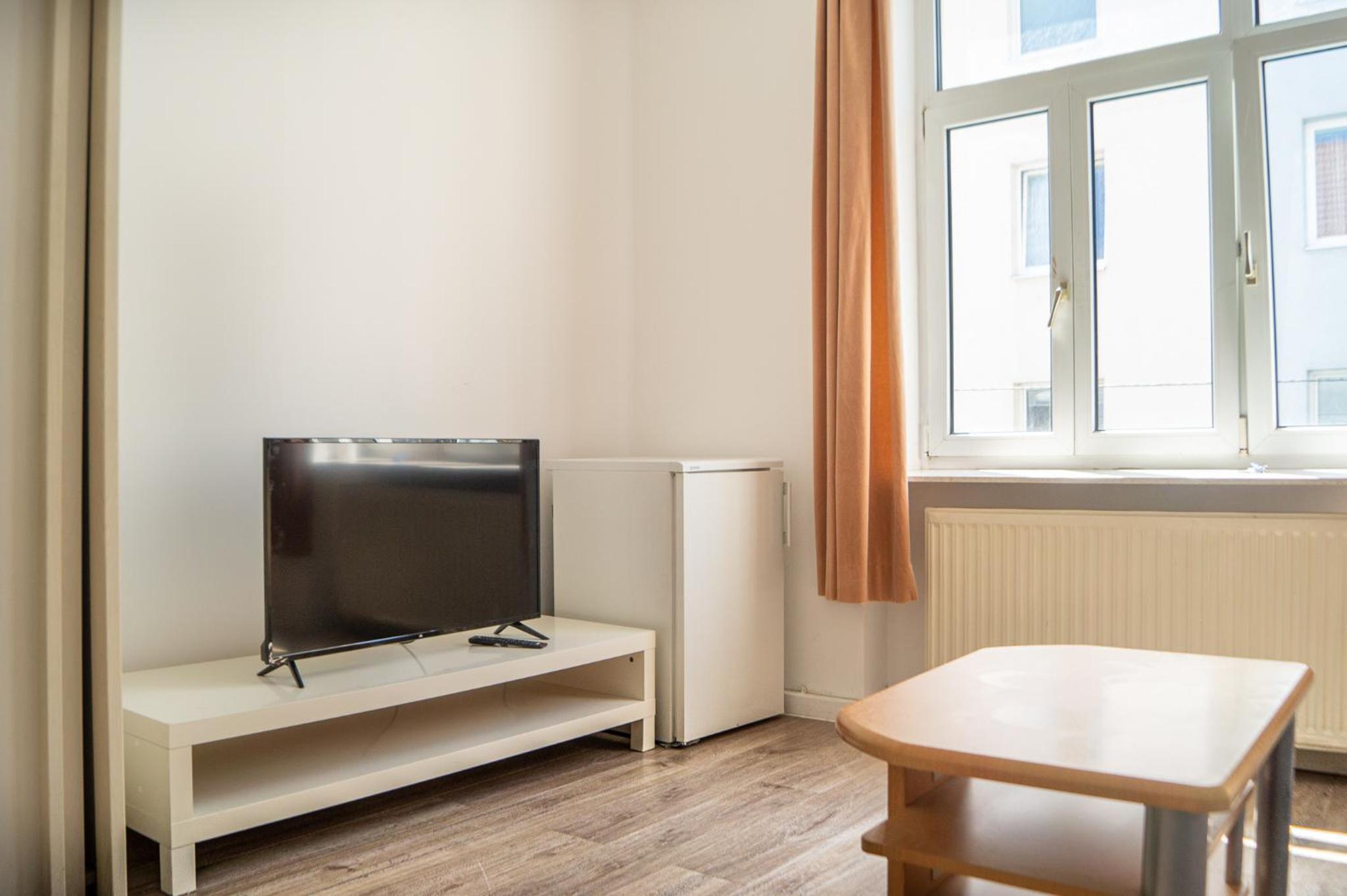 Spacious Shared Apartment Schönbrunn