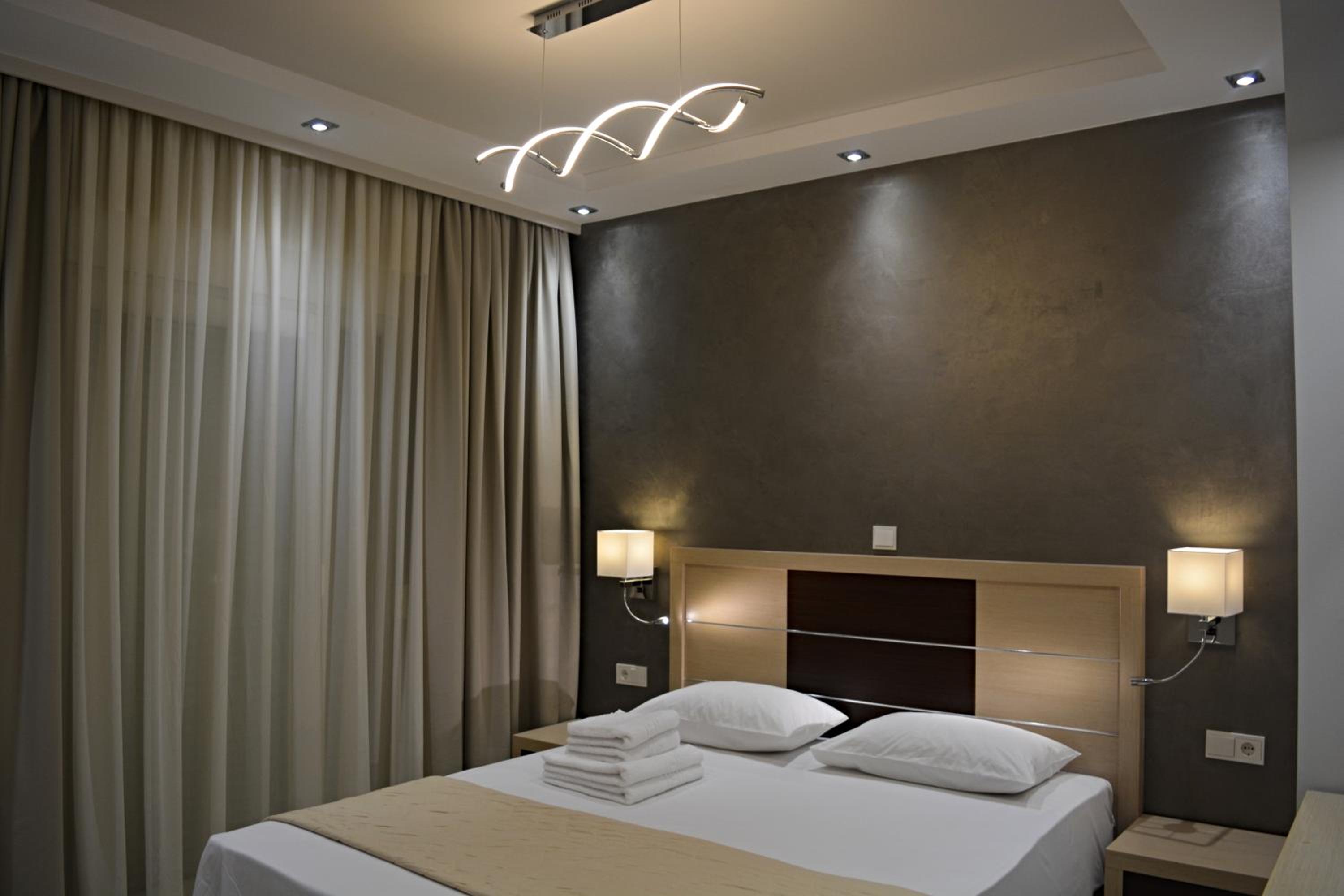 Phaethon Apartments & Studios view 5