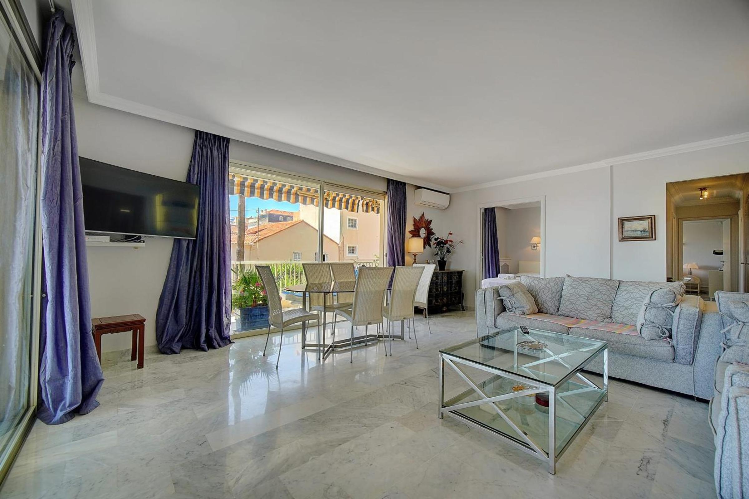 IMMOGROOM- Huge Terrace - Panoramic Sea View - 1min from Beach view 5
