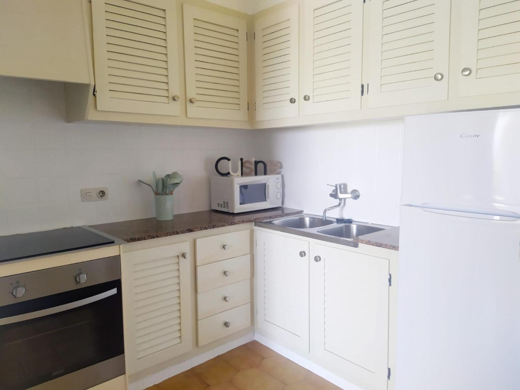 Cheap & Chic Apartamento en Son Bou de 2 dormitorios I photo 5