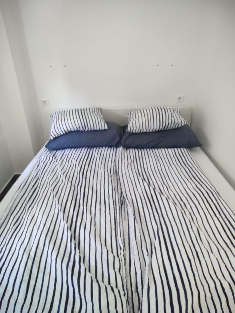 Levant, cosy and modern apartment in Novalja center