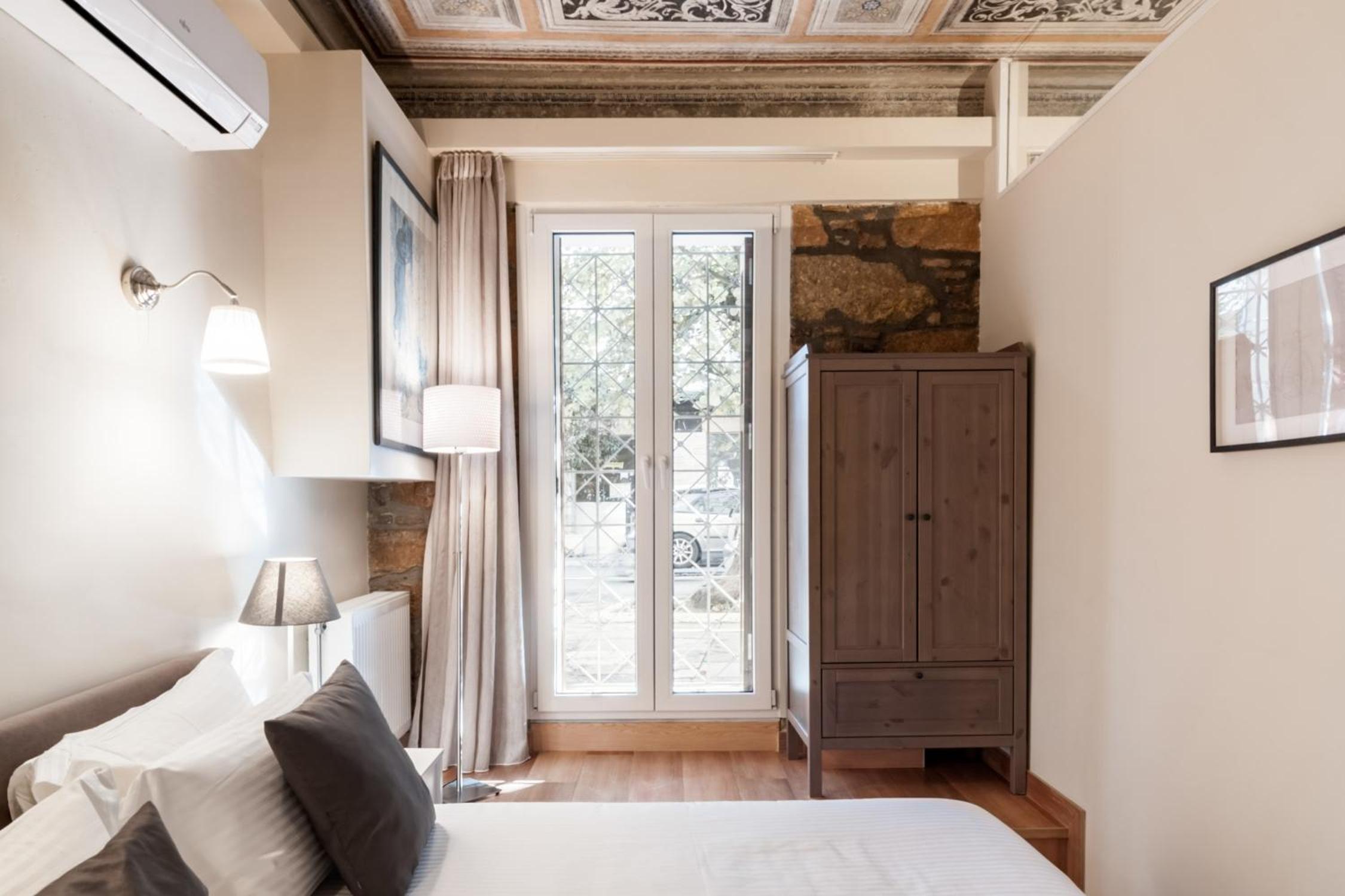 Luxurious Art Apartments