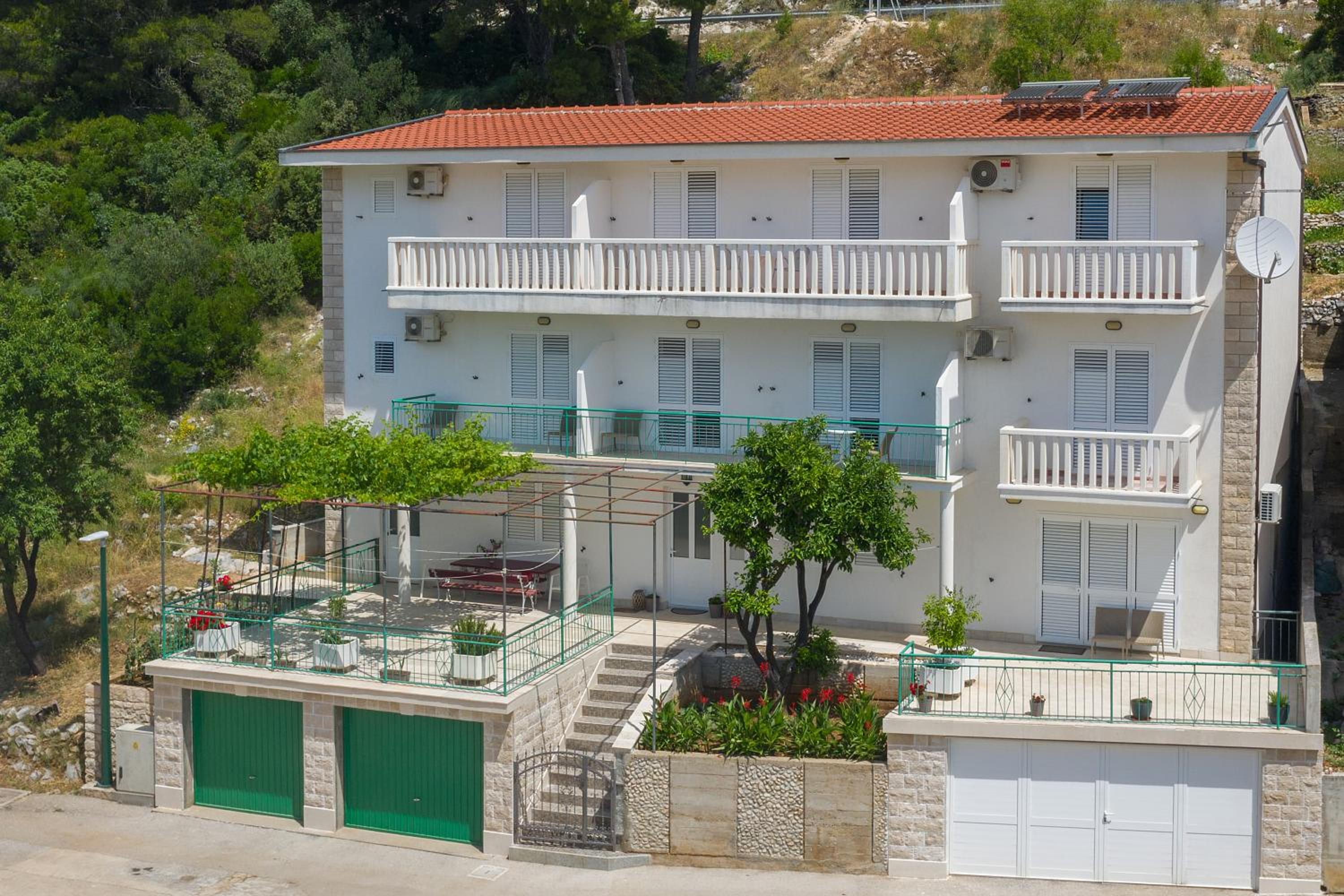 Apartmani Petracie view 2