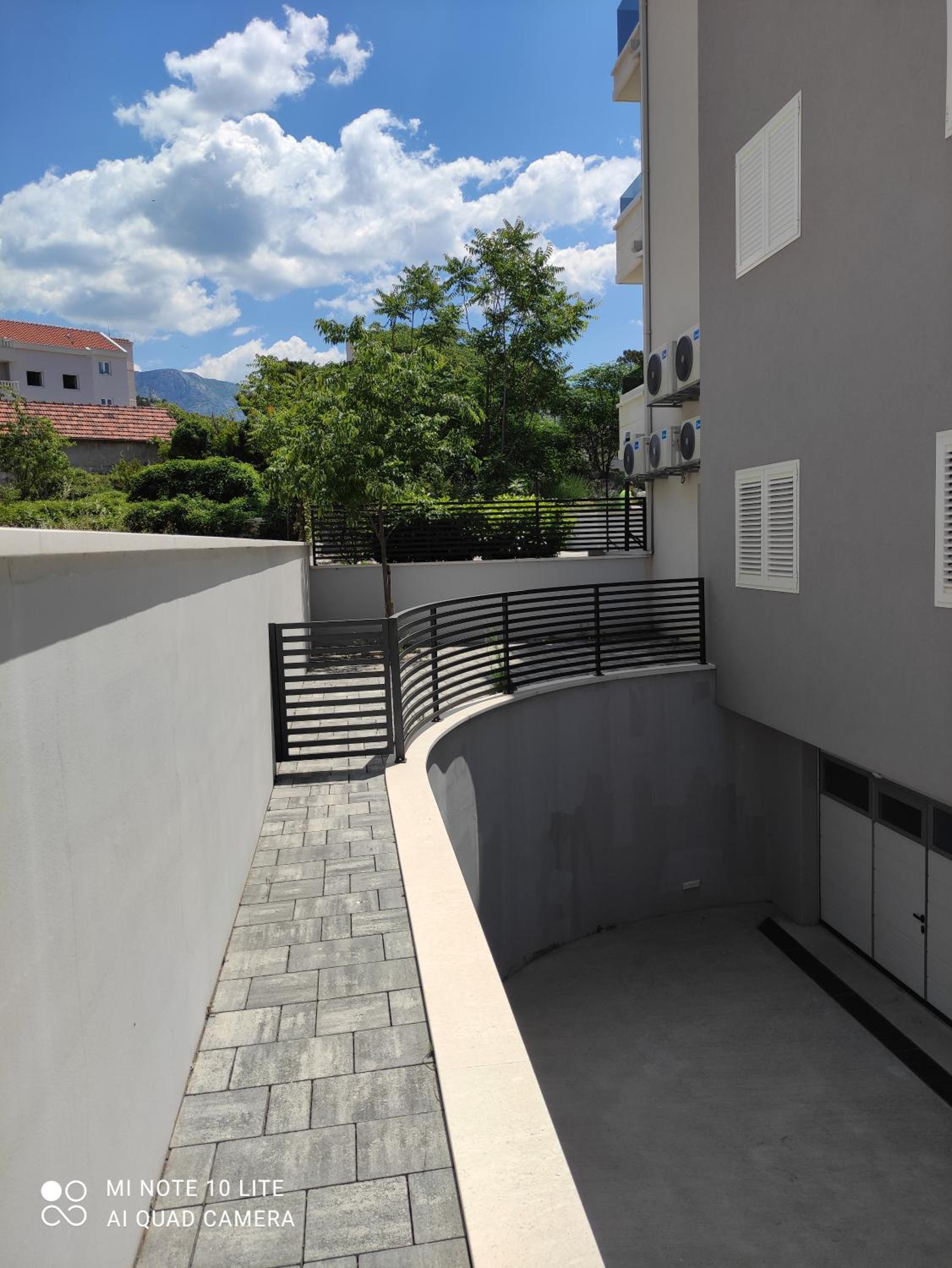 Apartments Villa Hadria view 4
