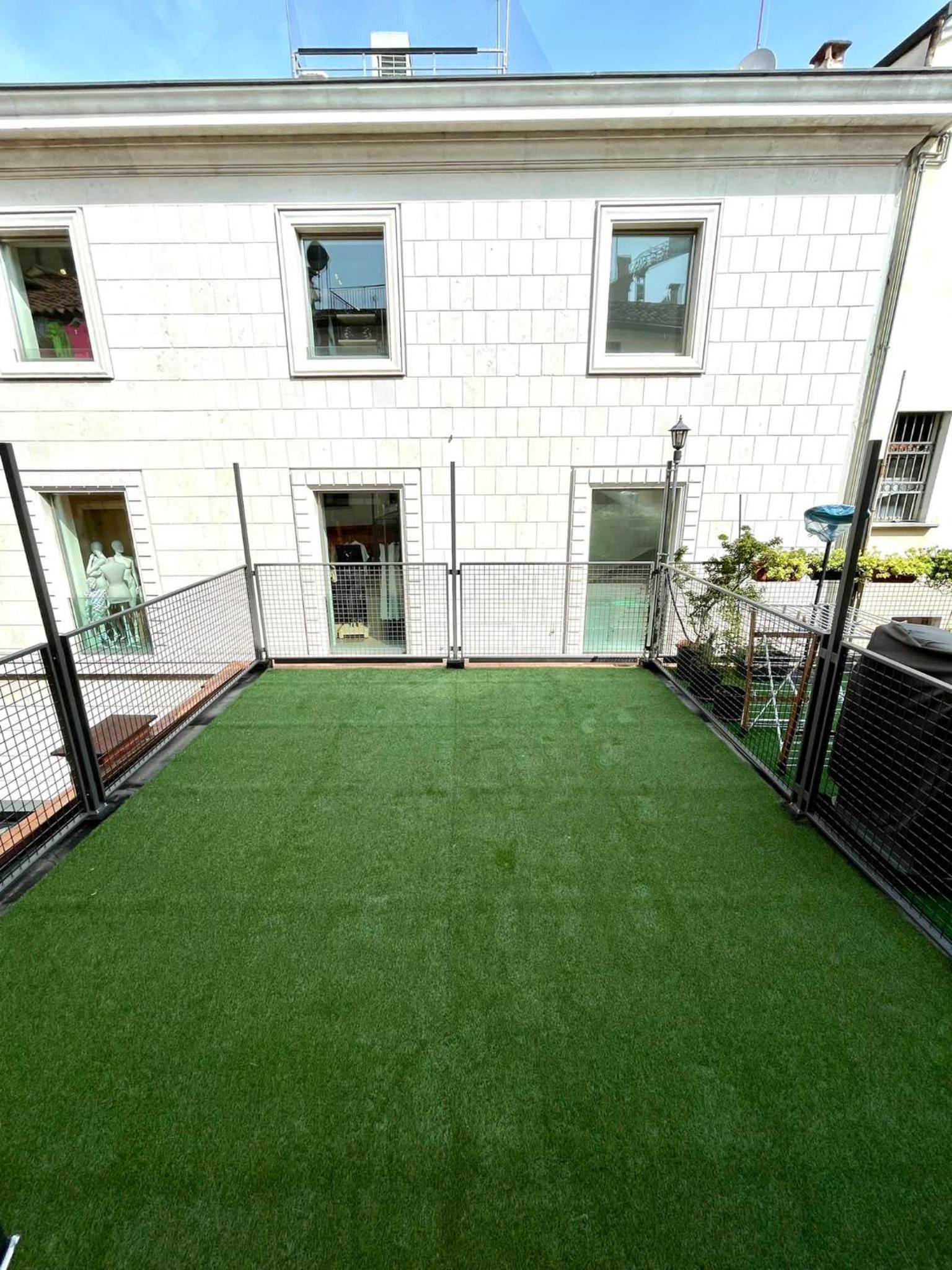 Hesperia Apartment