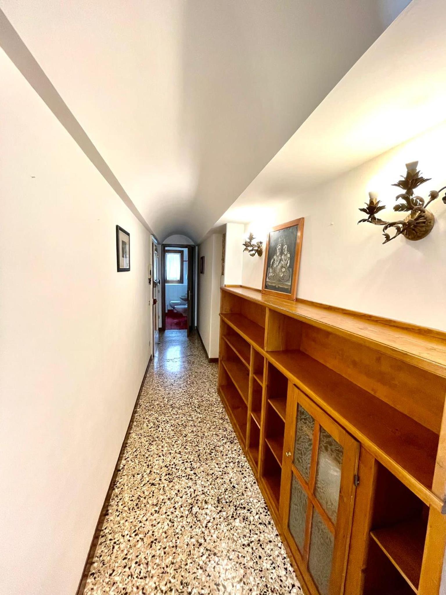 Hesperia Apartment