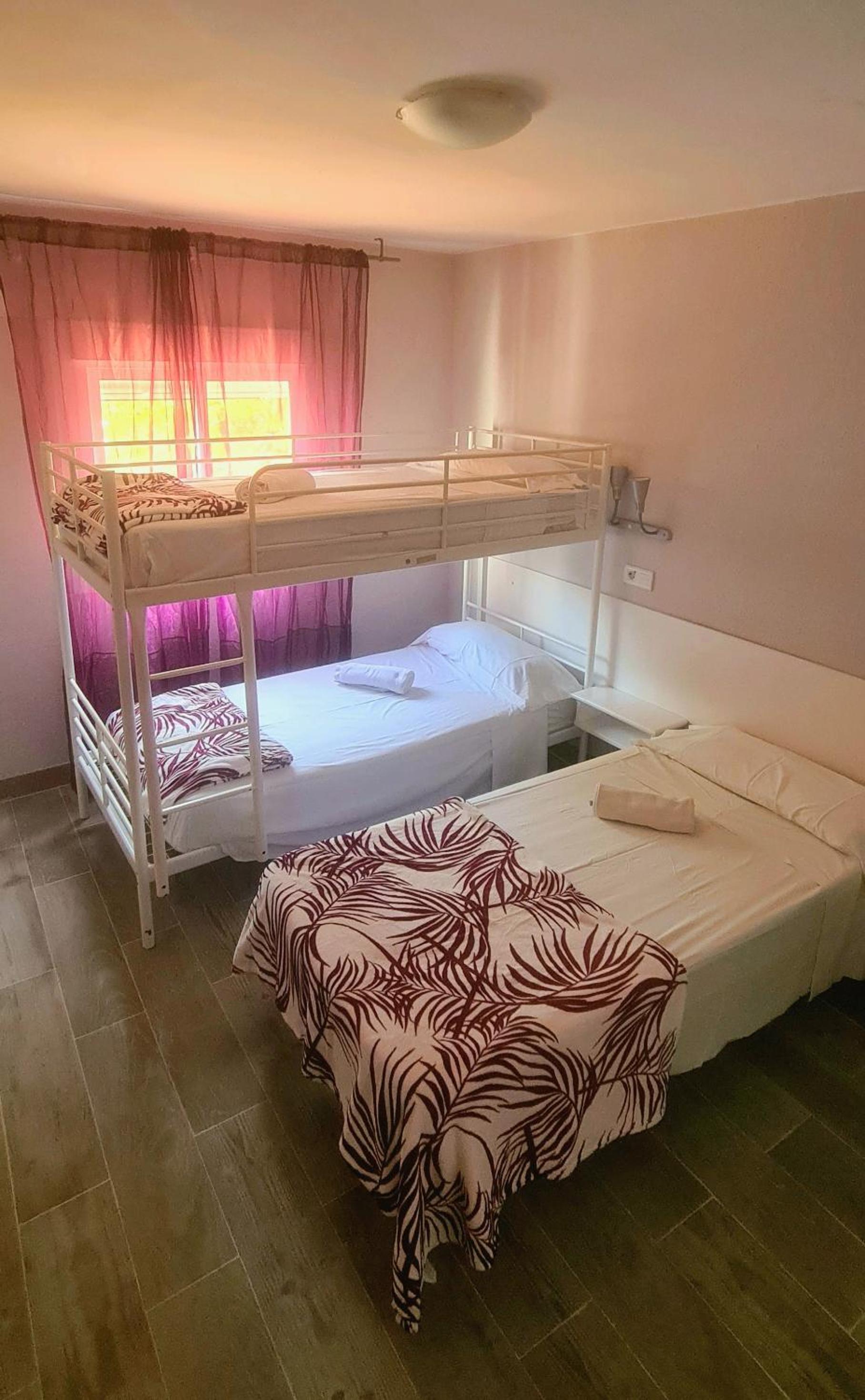 Hostal La Cabaña
