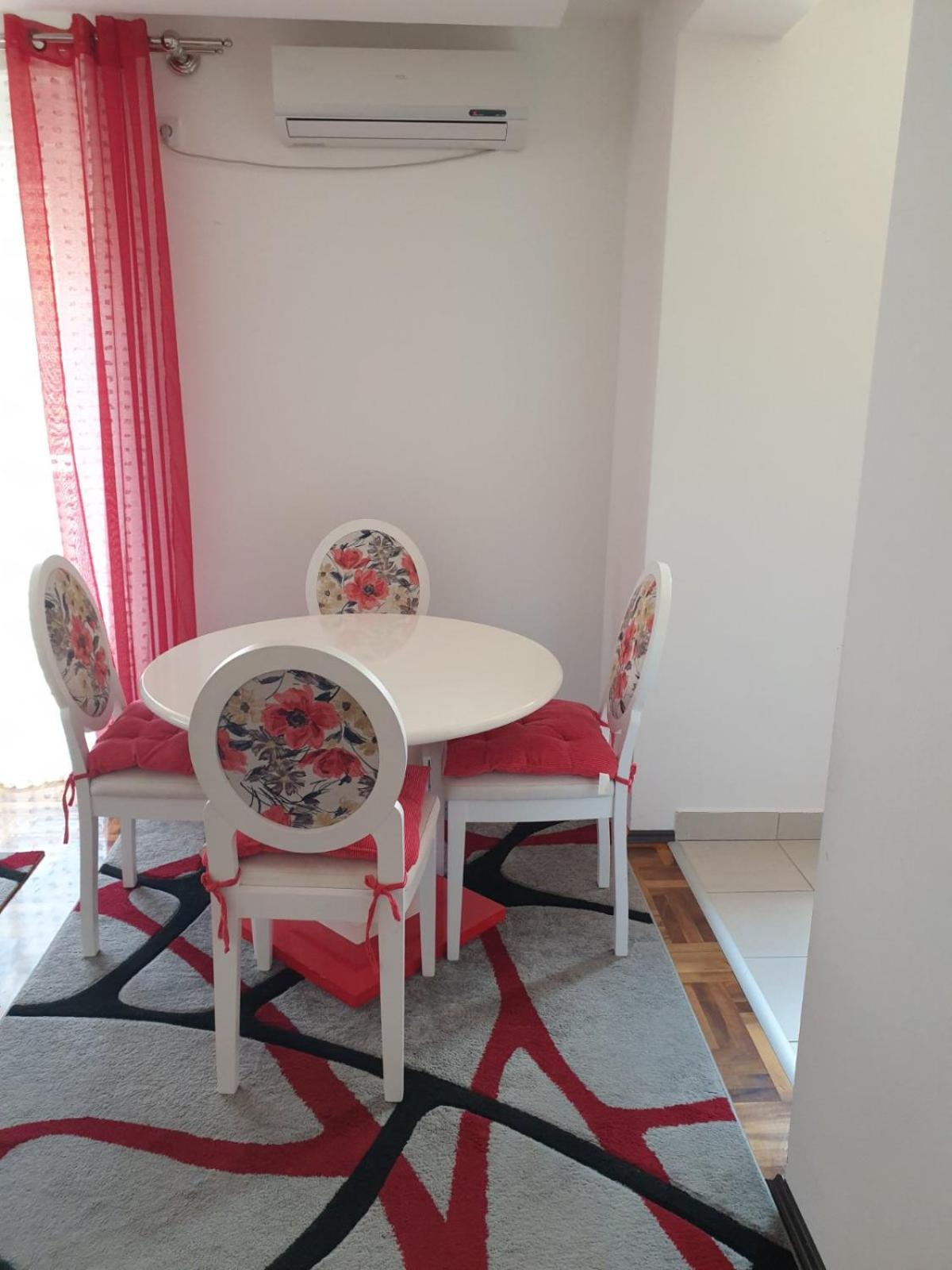 Lux Apartment Ristić 2
