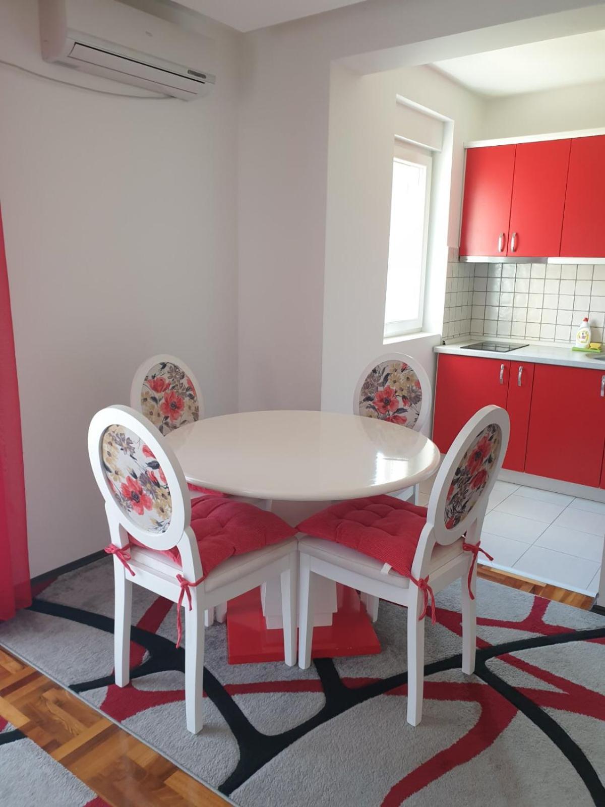 Lux Apartment Ristić 2