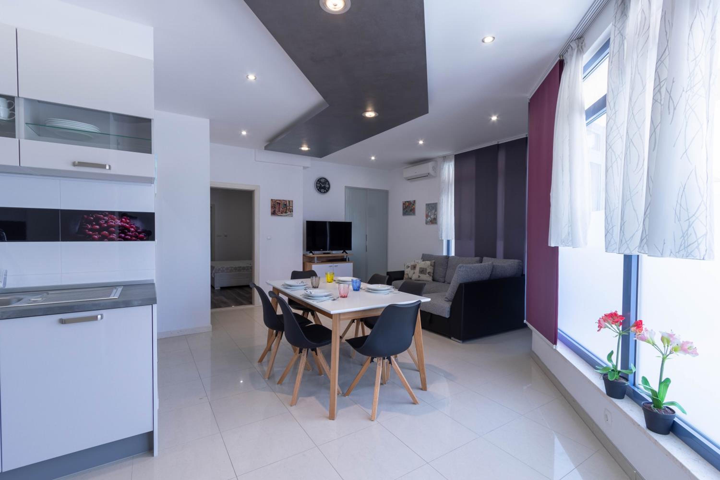 Apartman Dora view 2