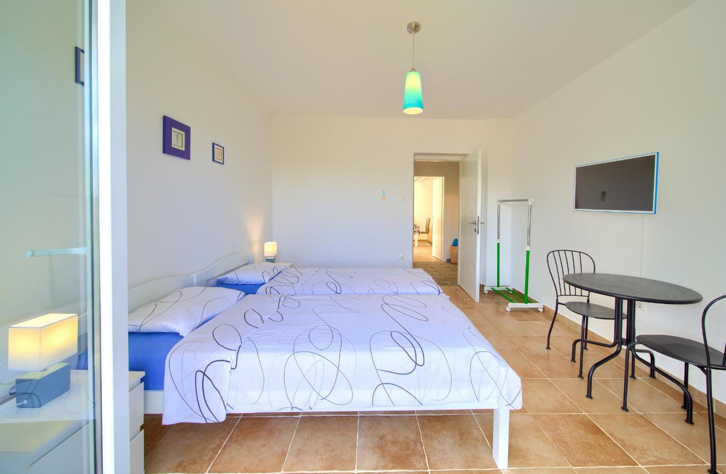Apartments Srsic view 4