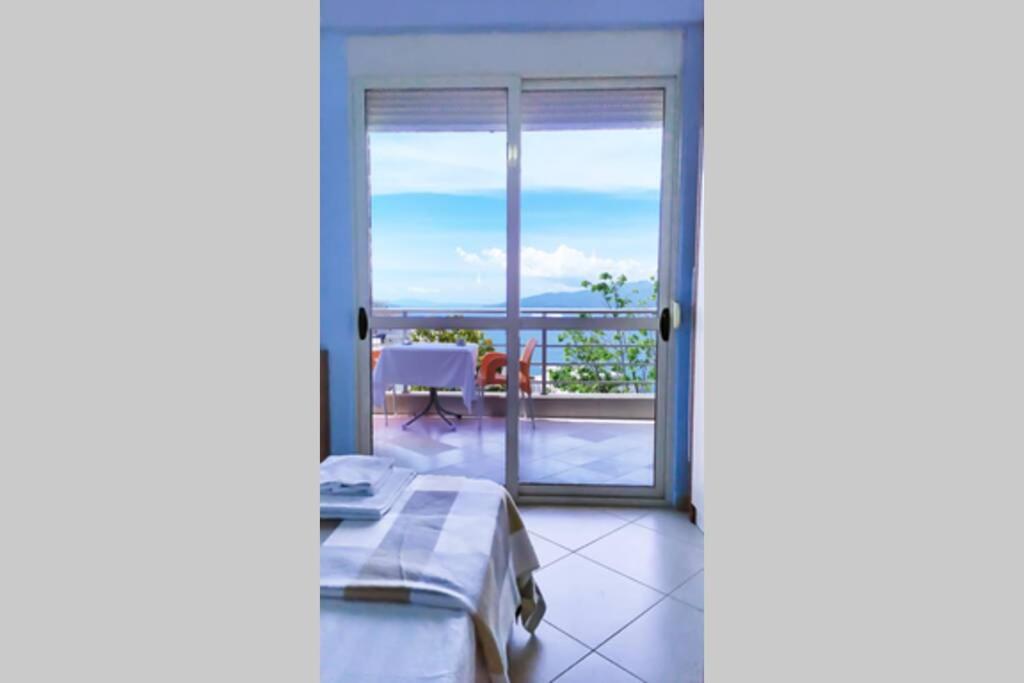 Blue sea apartment Saranda