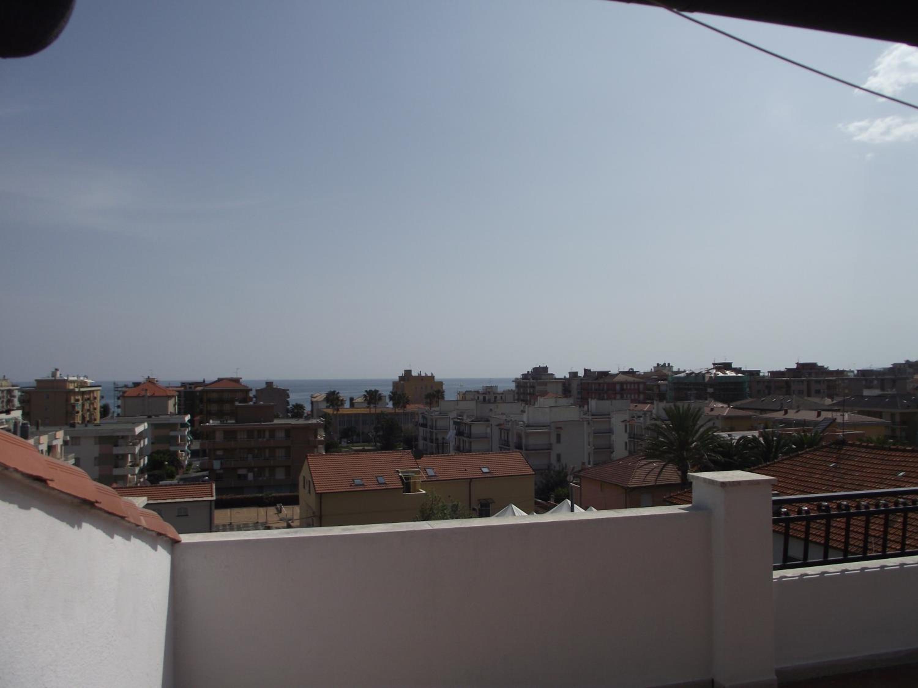 Riviera Apartments