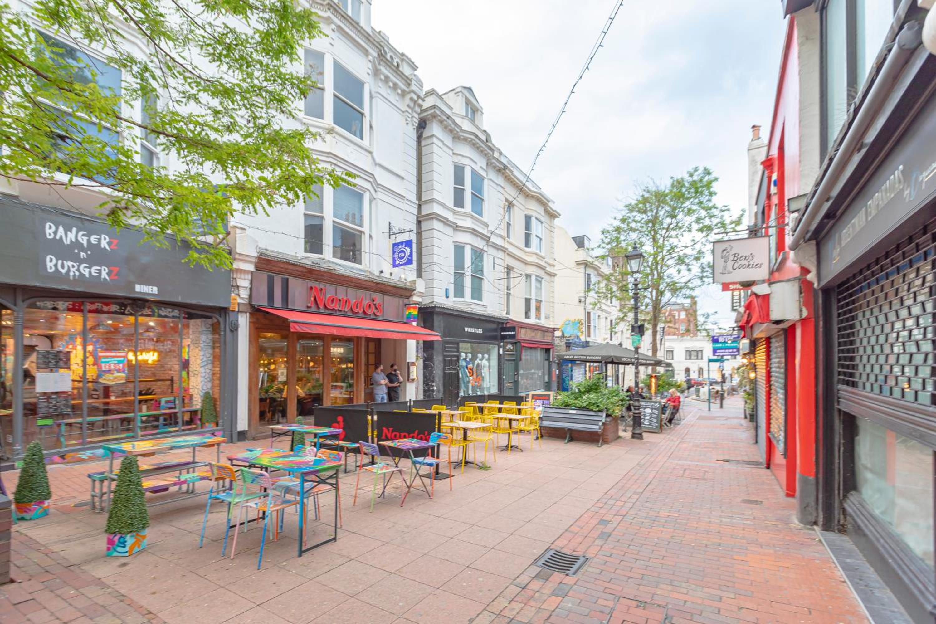 B-CENTRAL BRIGHTON LOCATIONI ONE BEDROOM FLAT I MINS WALK to LANES AND BRIGHTON BEACH