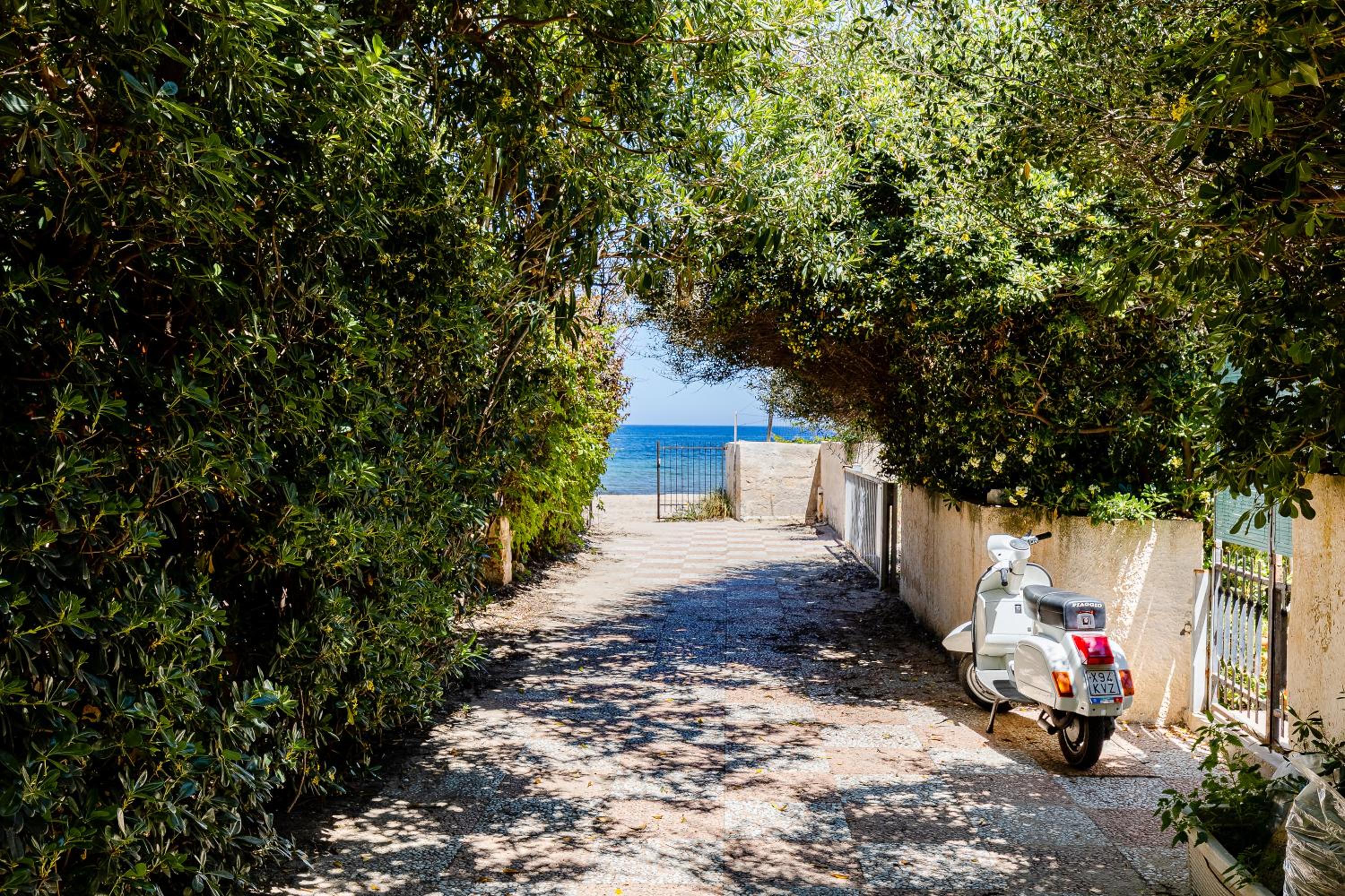 Domus Sicily - Helios Sea House photo 2