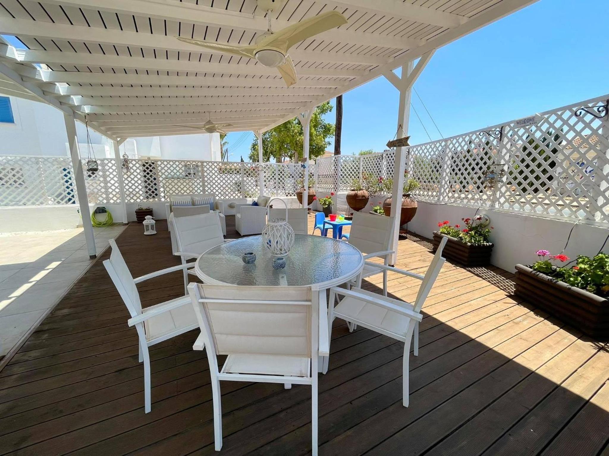 Villa Sirena Blue