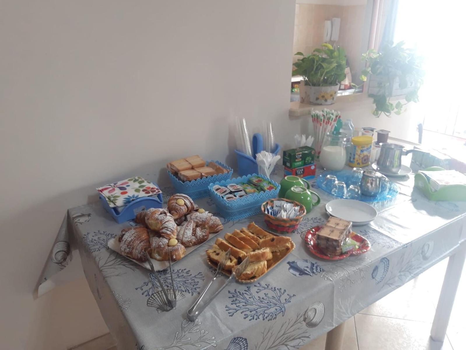 Photo 33