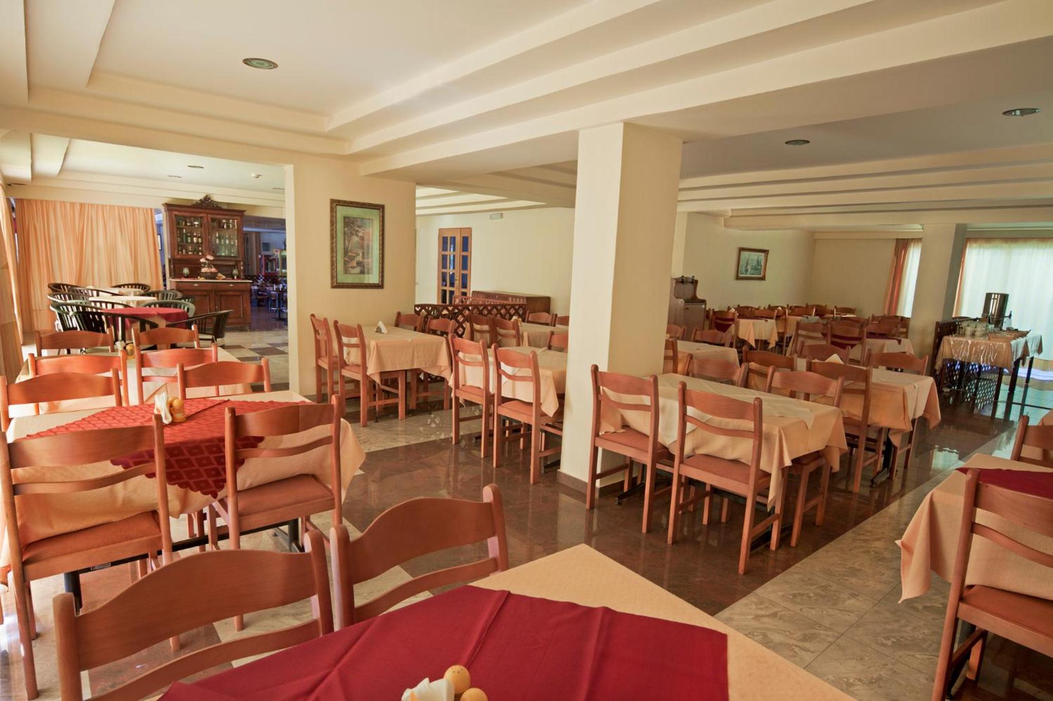 Kassandra Hotel