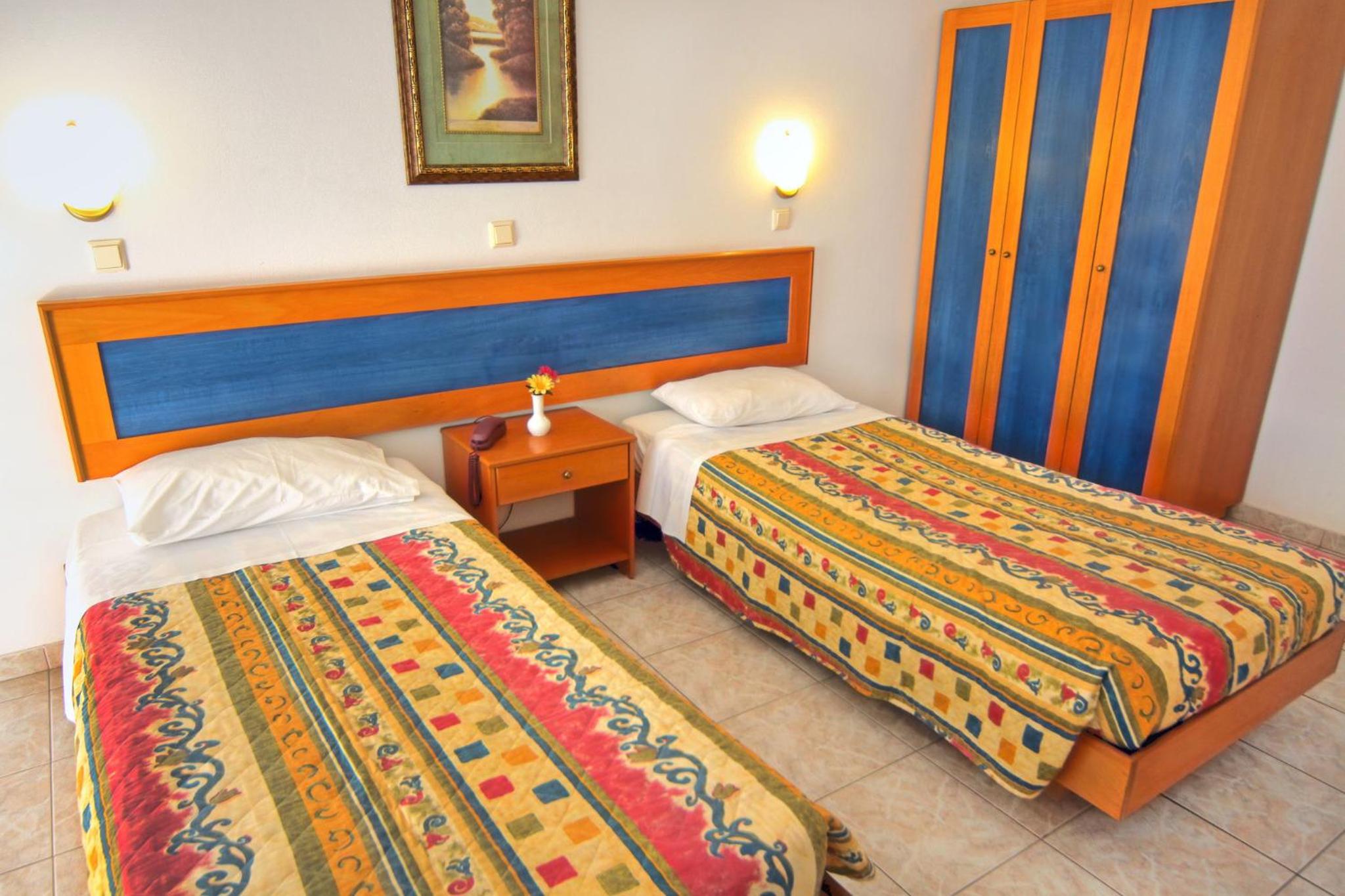 Kassandra Hotel