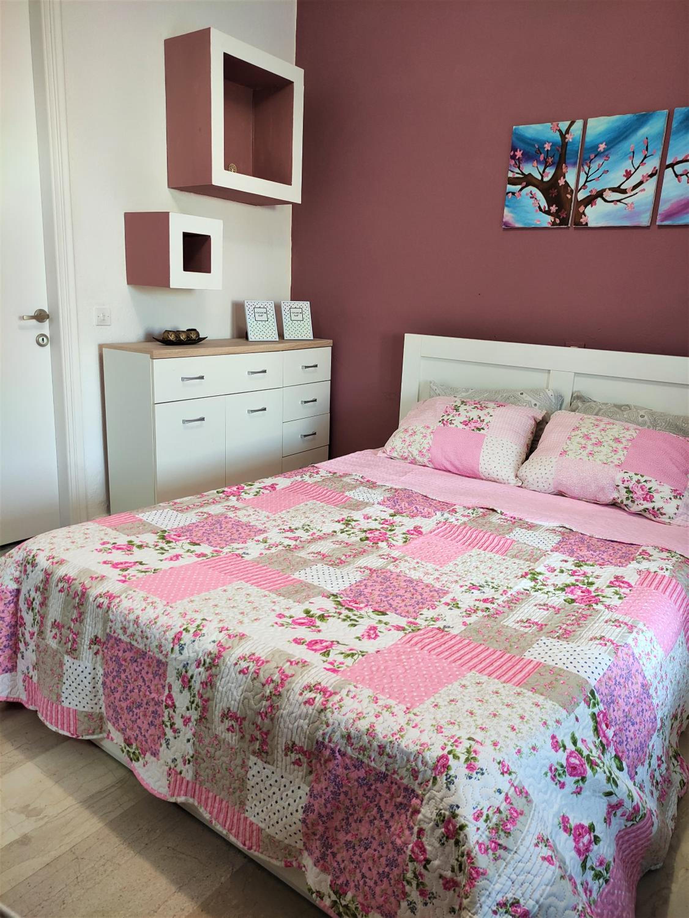 Electra's Seaside Studio photo 1