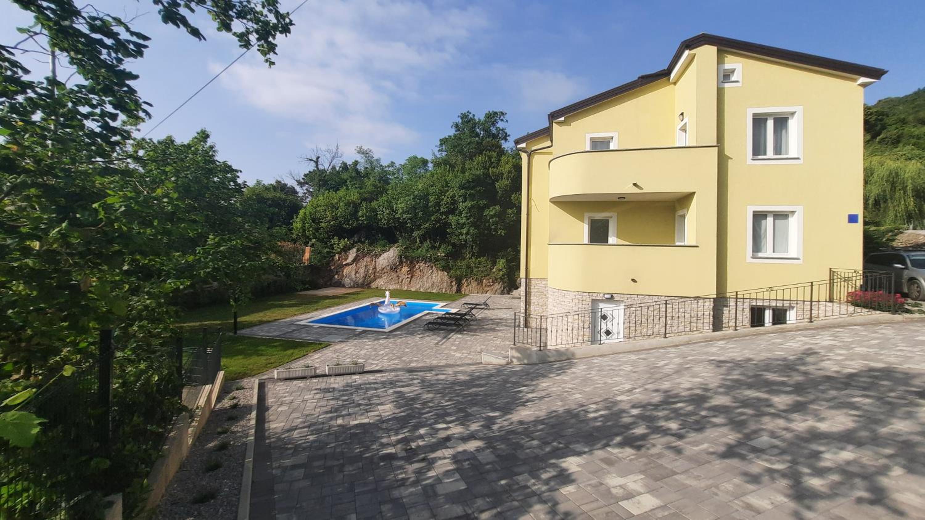 Apartman Ela view 5