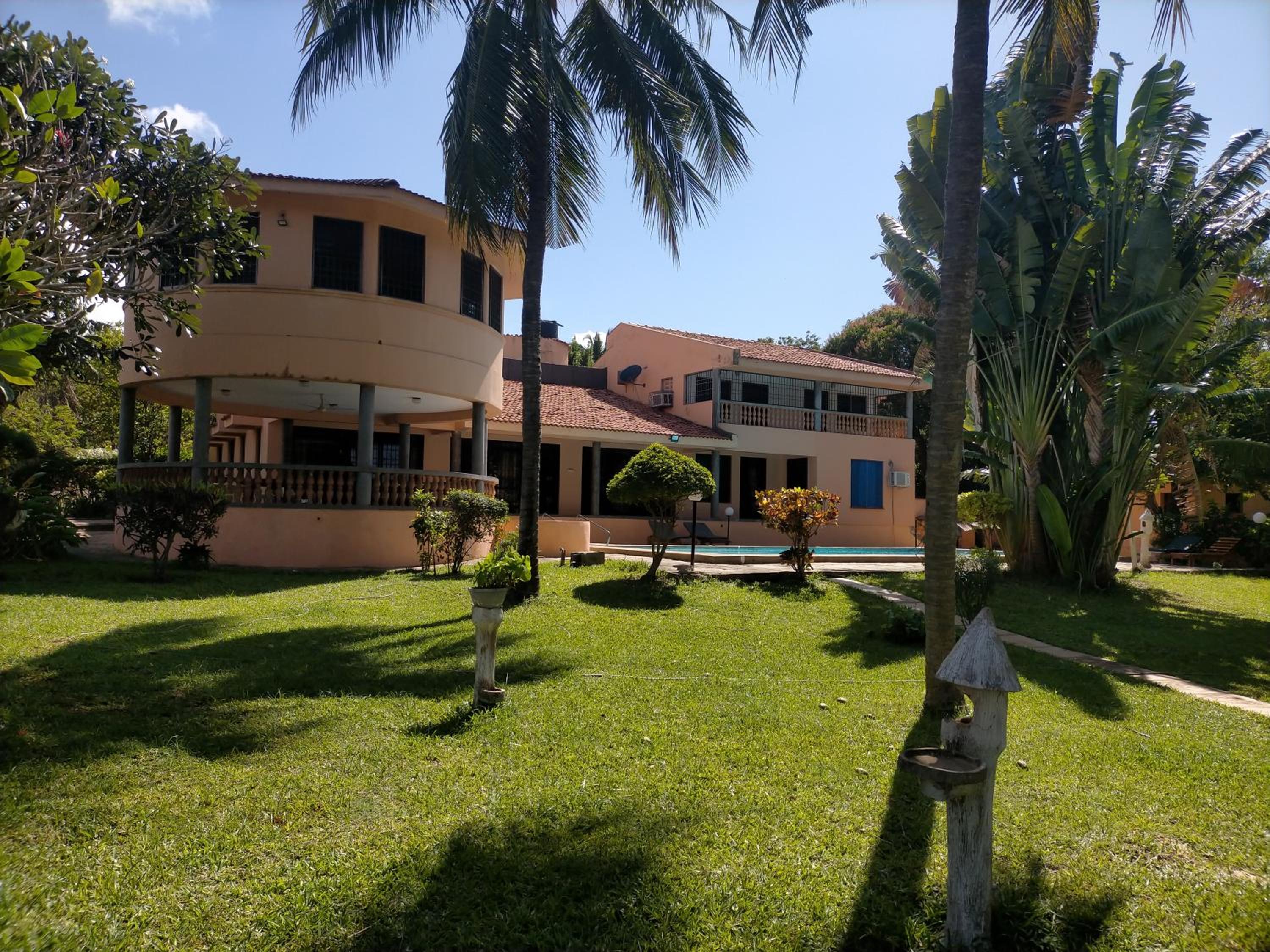 Photo 48