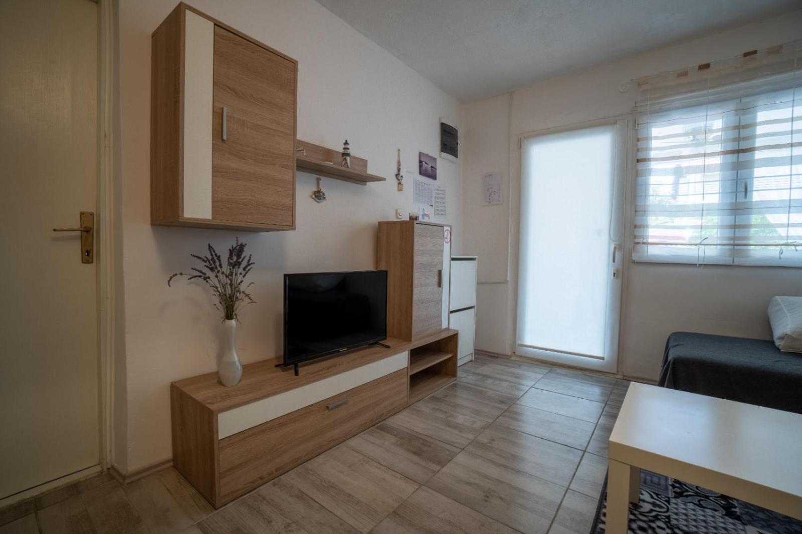 Apartman Mira II view 5