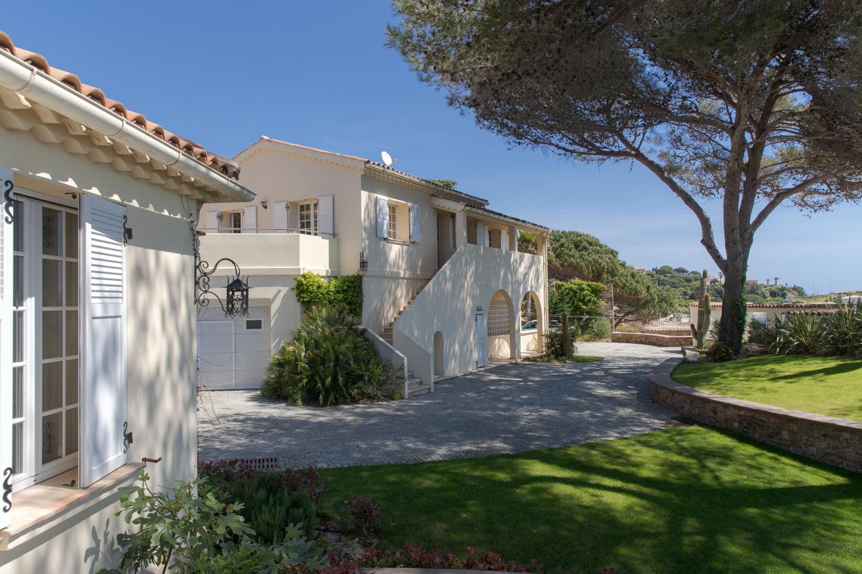 Villa Pointe Alègre
