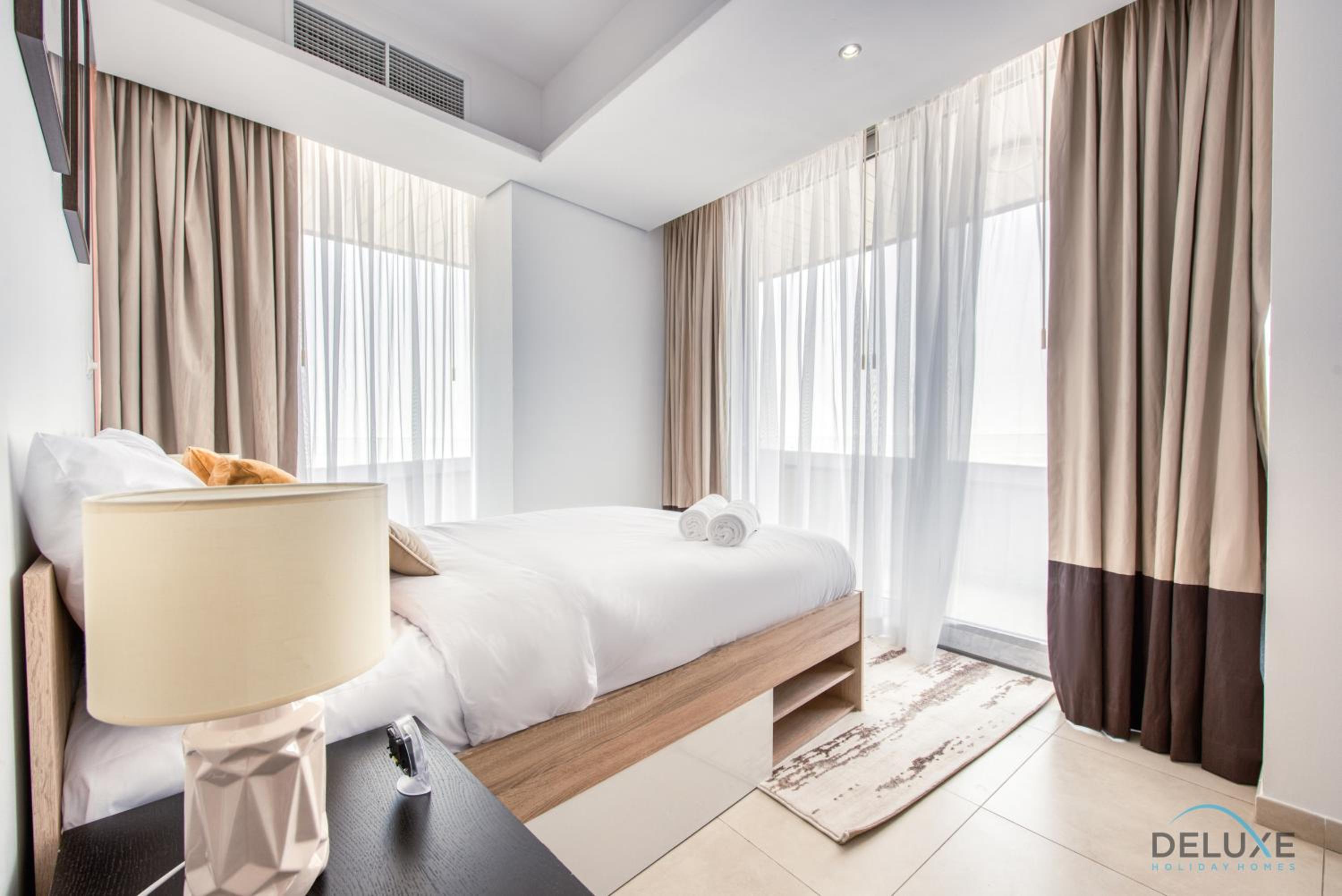 Homely 1BR at The Matrix Dubai Sports City by Deluxe Holiday Homes