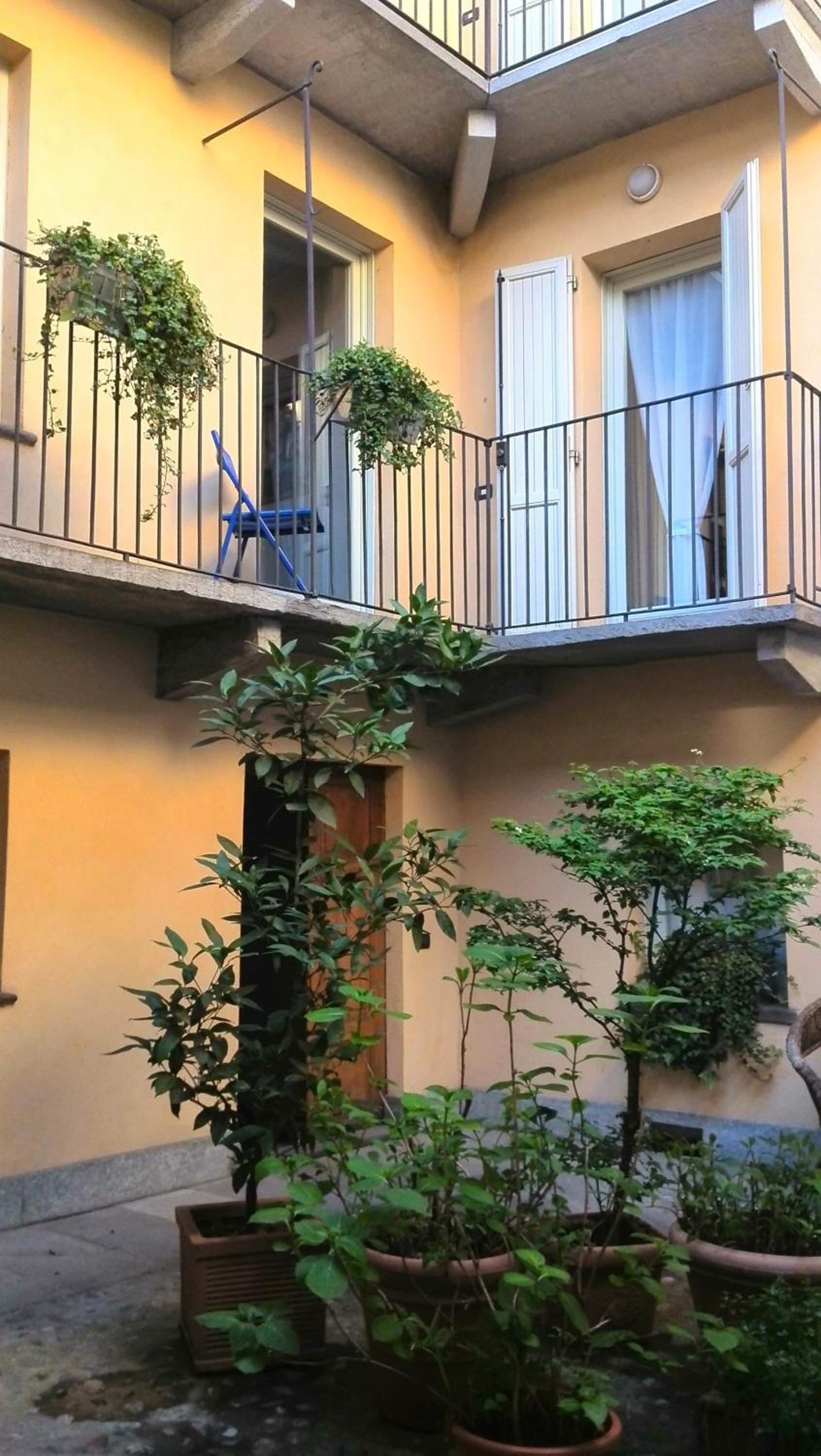 Balcony & Terrace