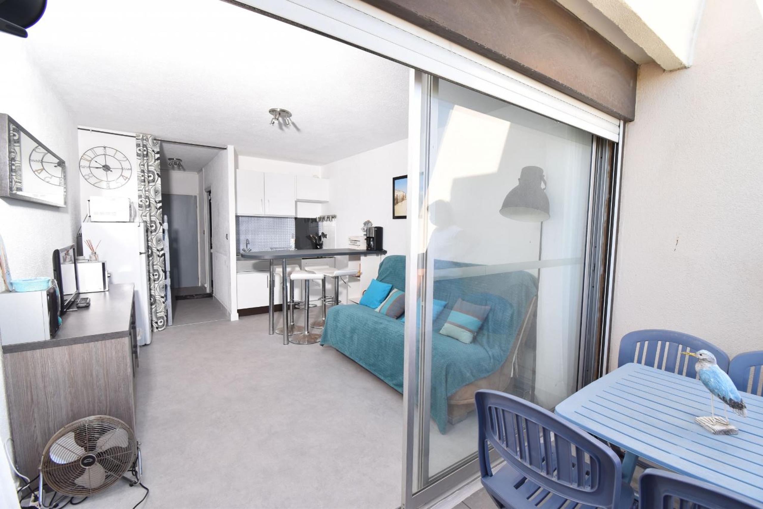 Studio cabine vue mer Port Camargue view 3