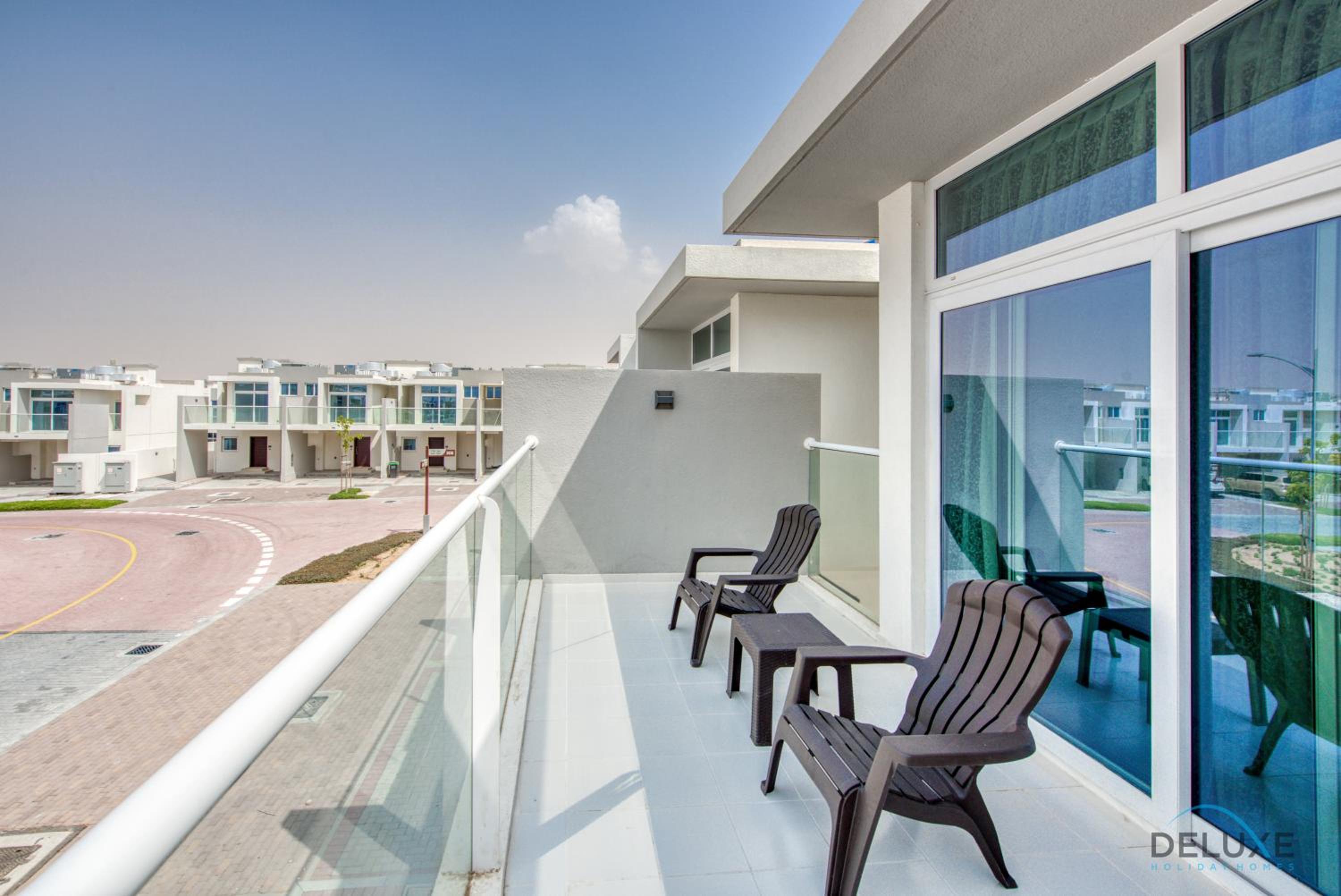 Calm 3BR Townhouse at Damac Hills 2 Dubailand by Deluxe Holiday Homes