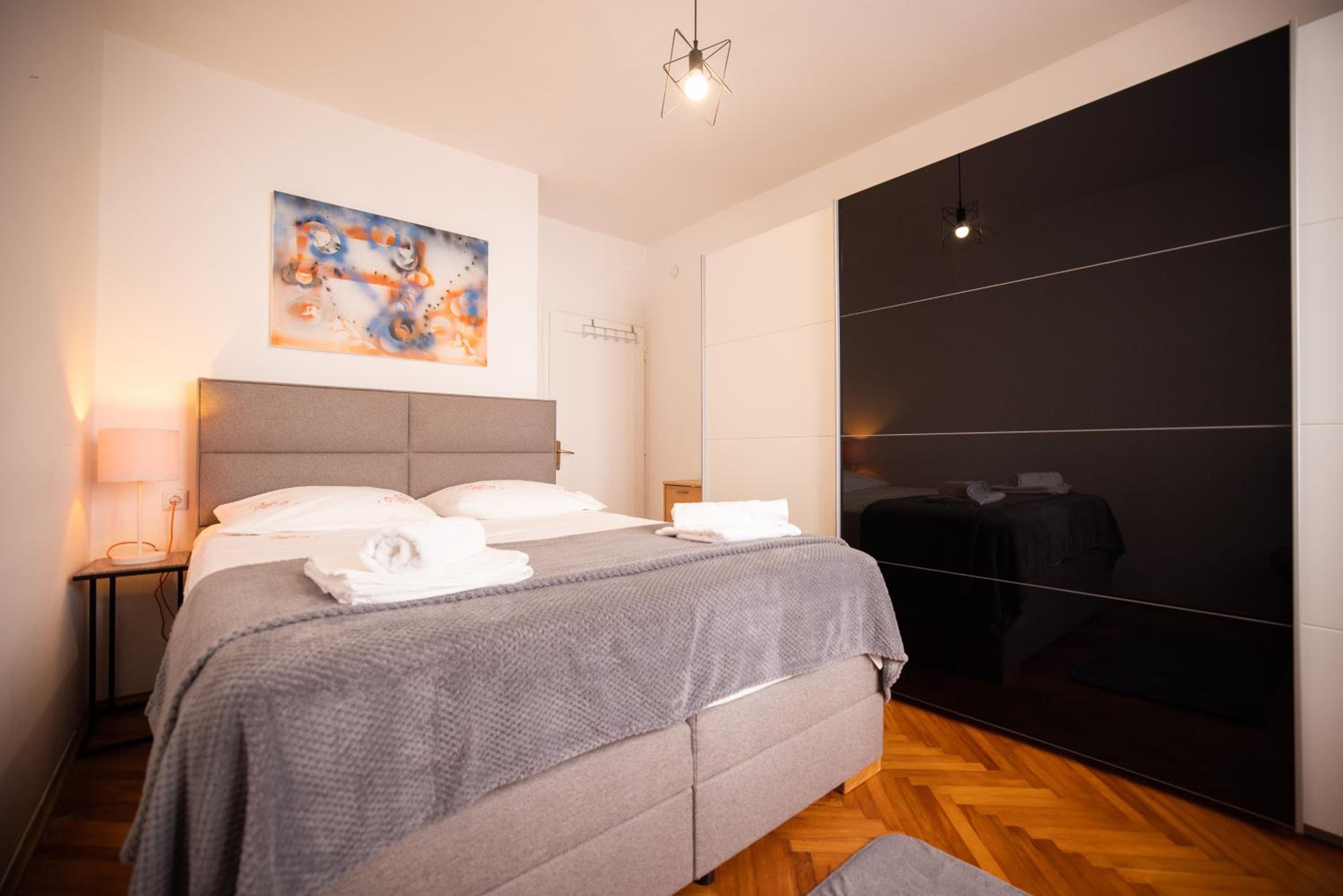 Gof apartment