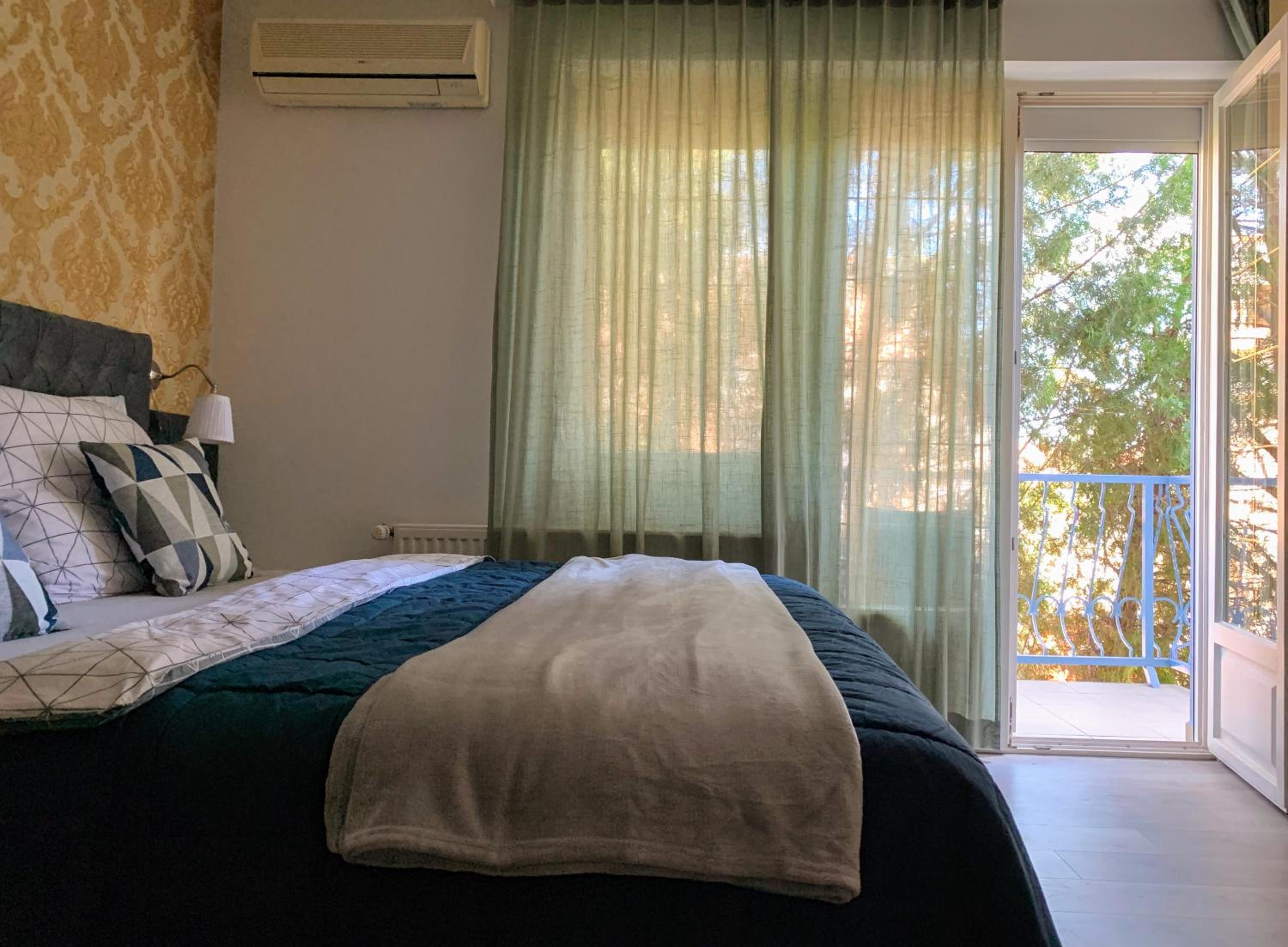 Hollik Apartmanház
