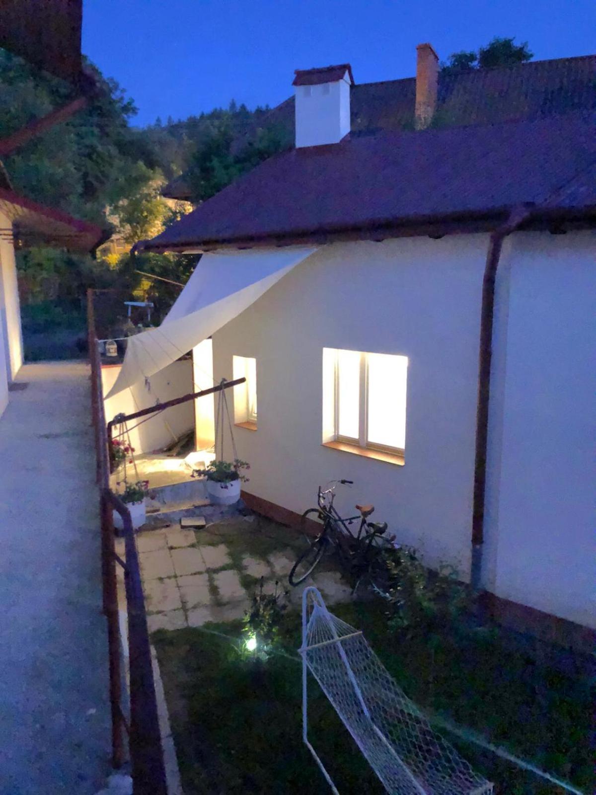 Studio Kruhelska