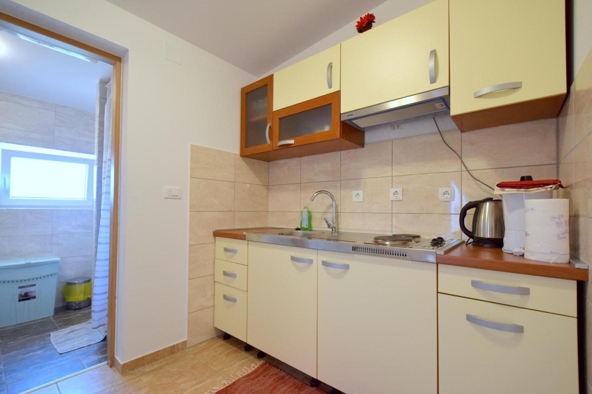 Apartments Vrdoljak