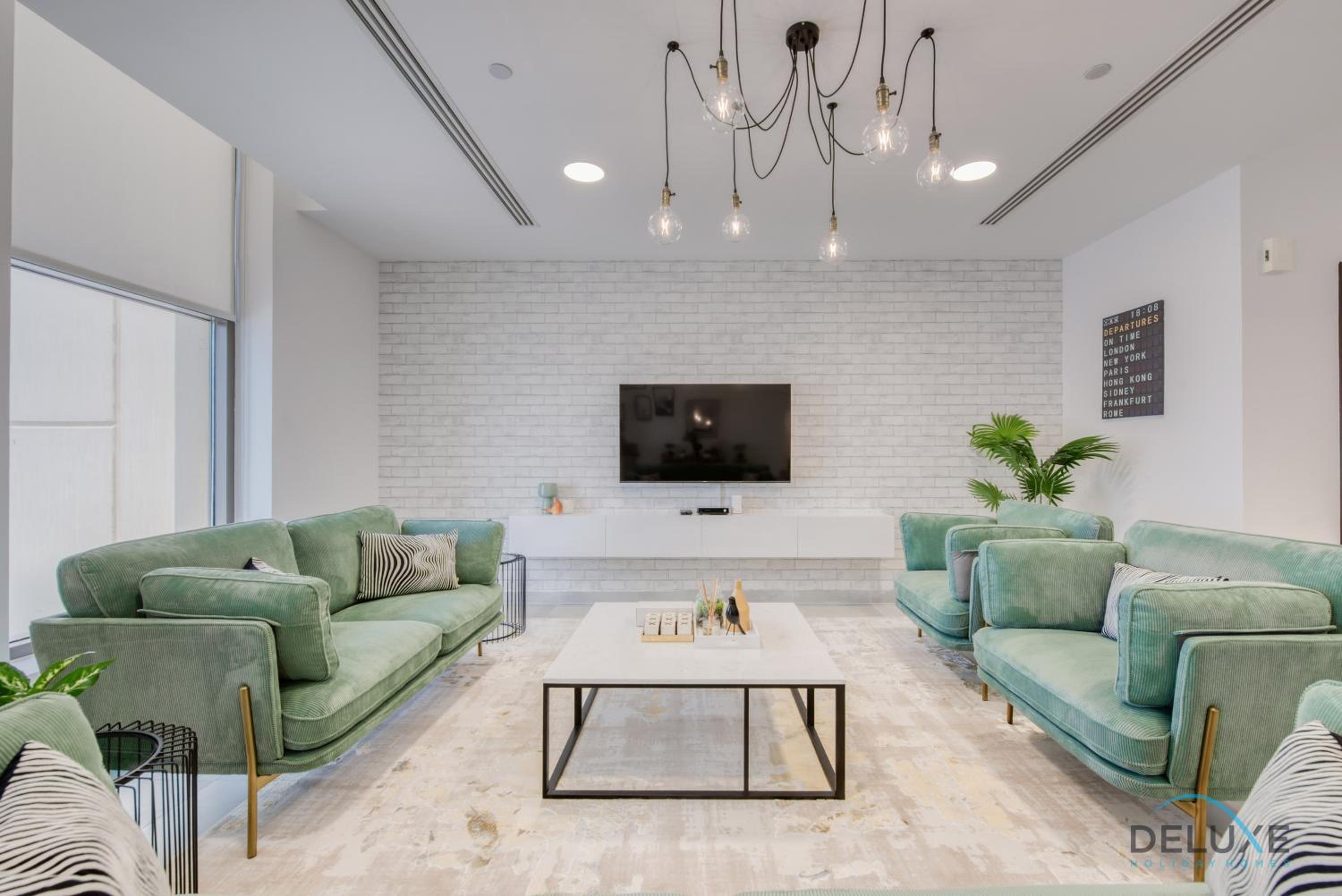 Outstanding 3BR at Sadaf 7 JBR by Deluxe Holiday Homes
