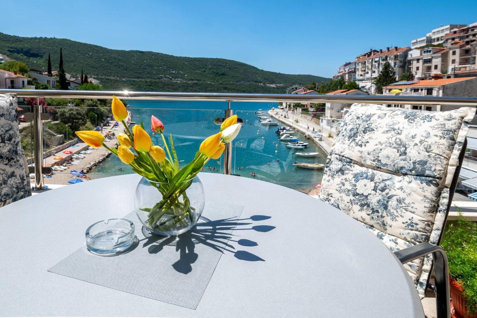 Apartmani Divna view 3