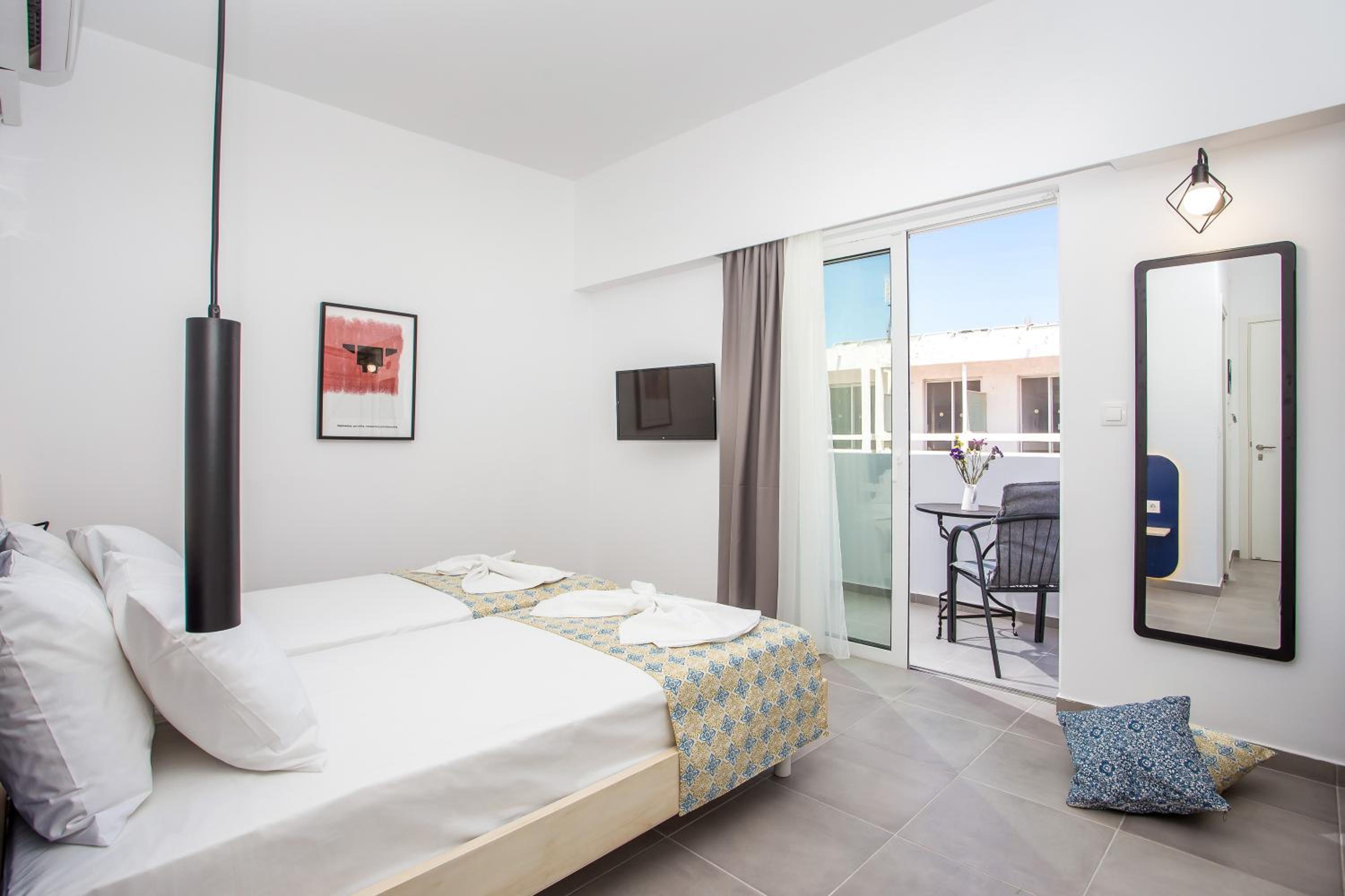 Kappa Apartments