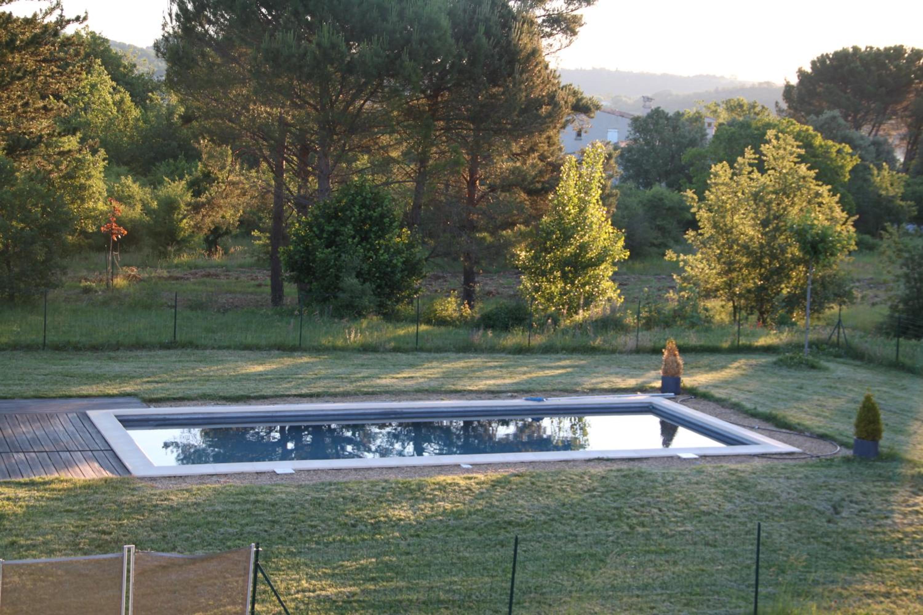 Le Mas des Pins view 4