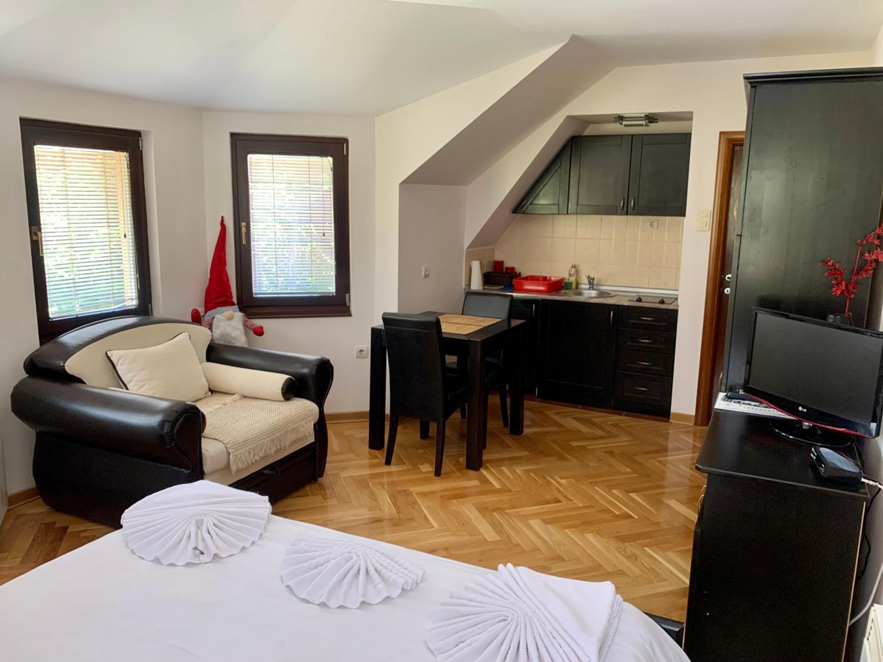 Vila Darija Zlatar - studio apartman br. 4