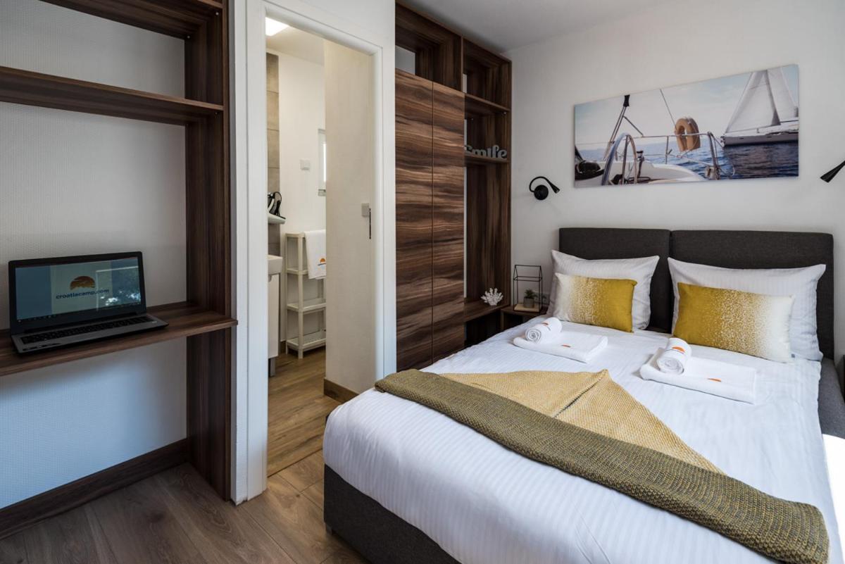 Mobile Home Vodice 14