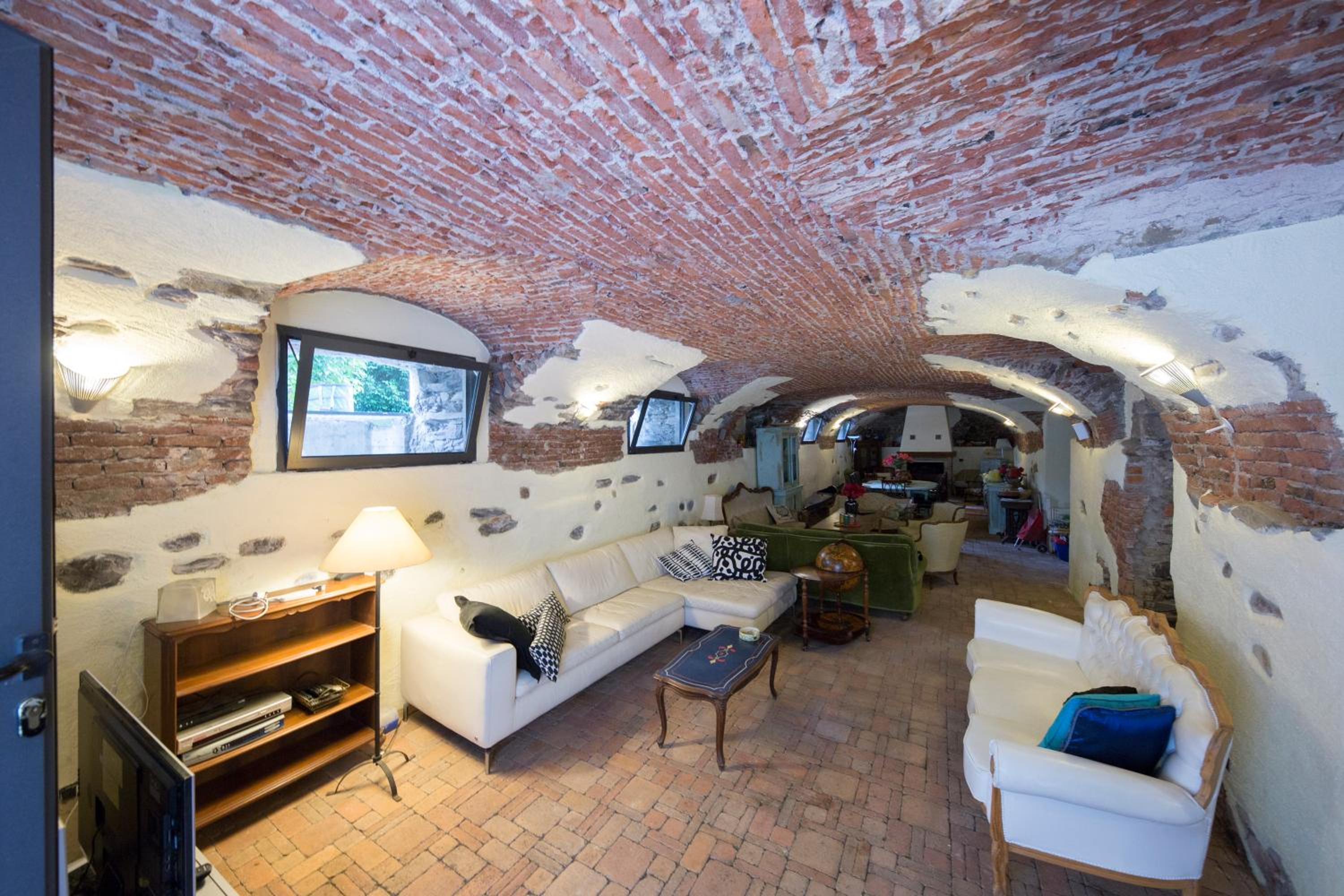 Villa Cardano Maccagno close to every destination