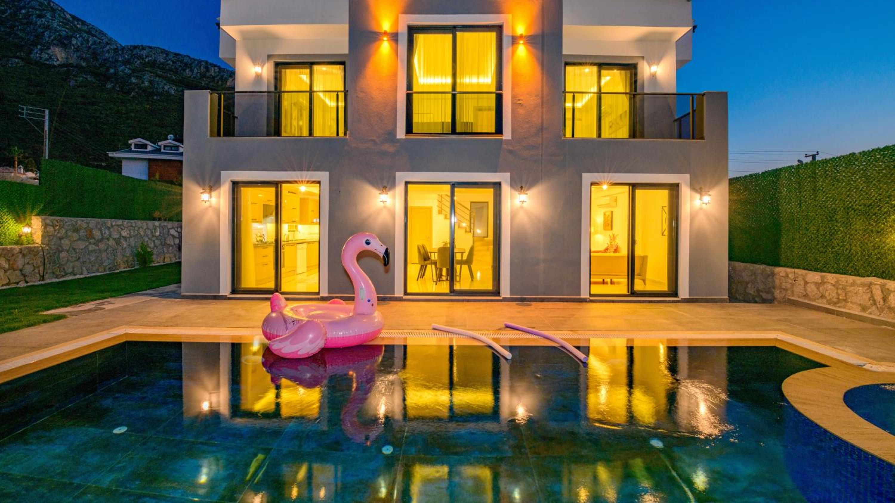 Atlantis - 4 Bedroom Holiday Villa in Hisaronu view 5
