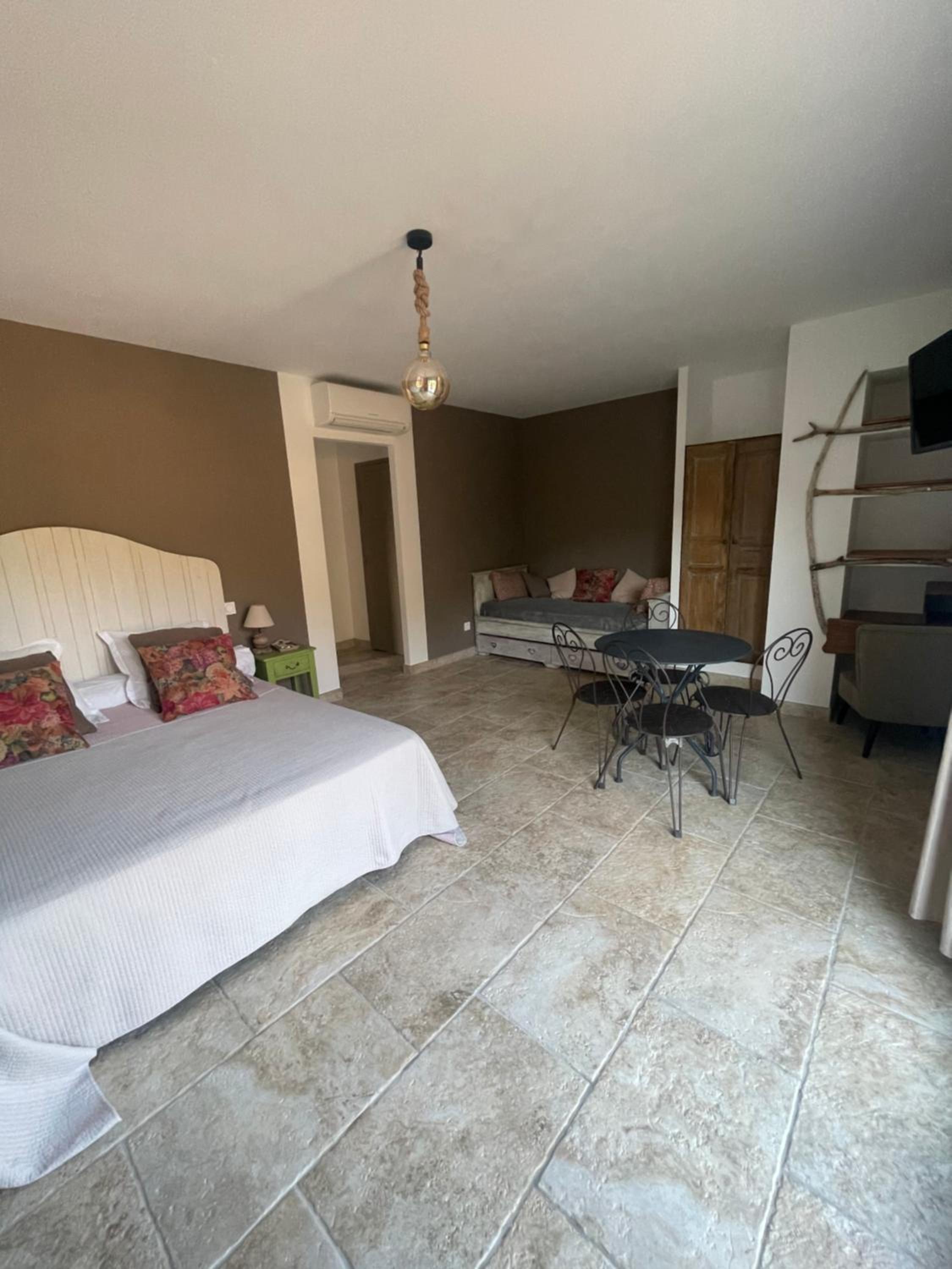 Chambre U Bugnu