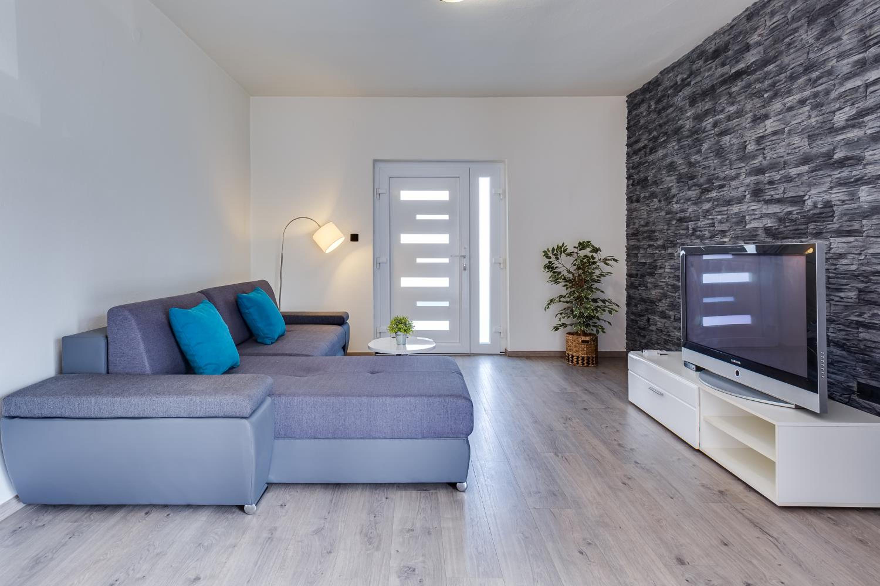 Apartment A & J