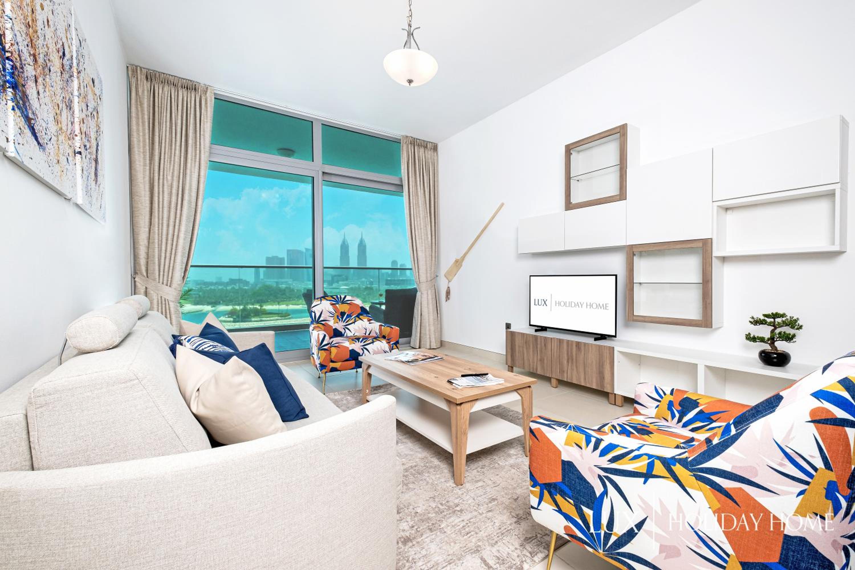 LUX Opulent Island Suite 6 Burj View