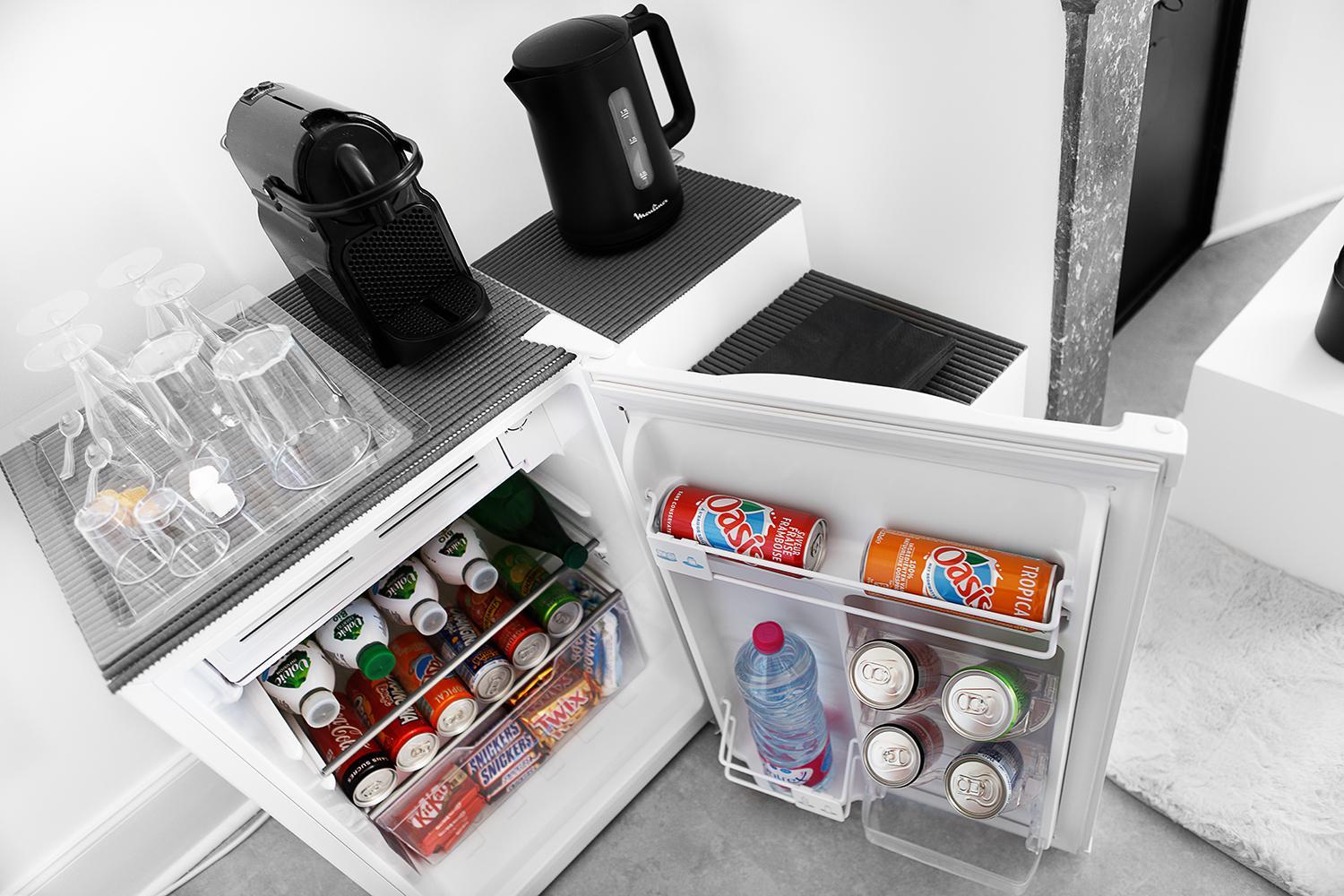 LE CHERCHE MIDI Chambres d'hôtes avec CUISINE EQUIPEE grand jardin PARKING SECURISE GRATUIT