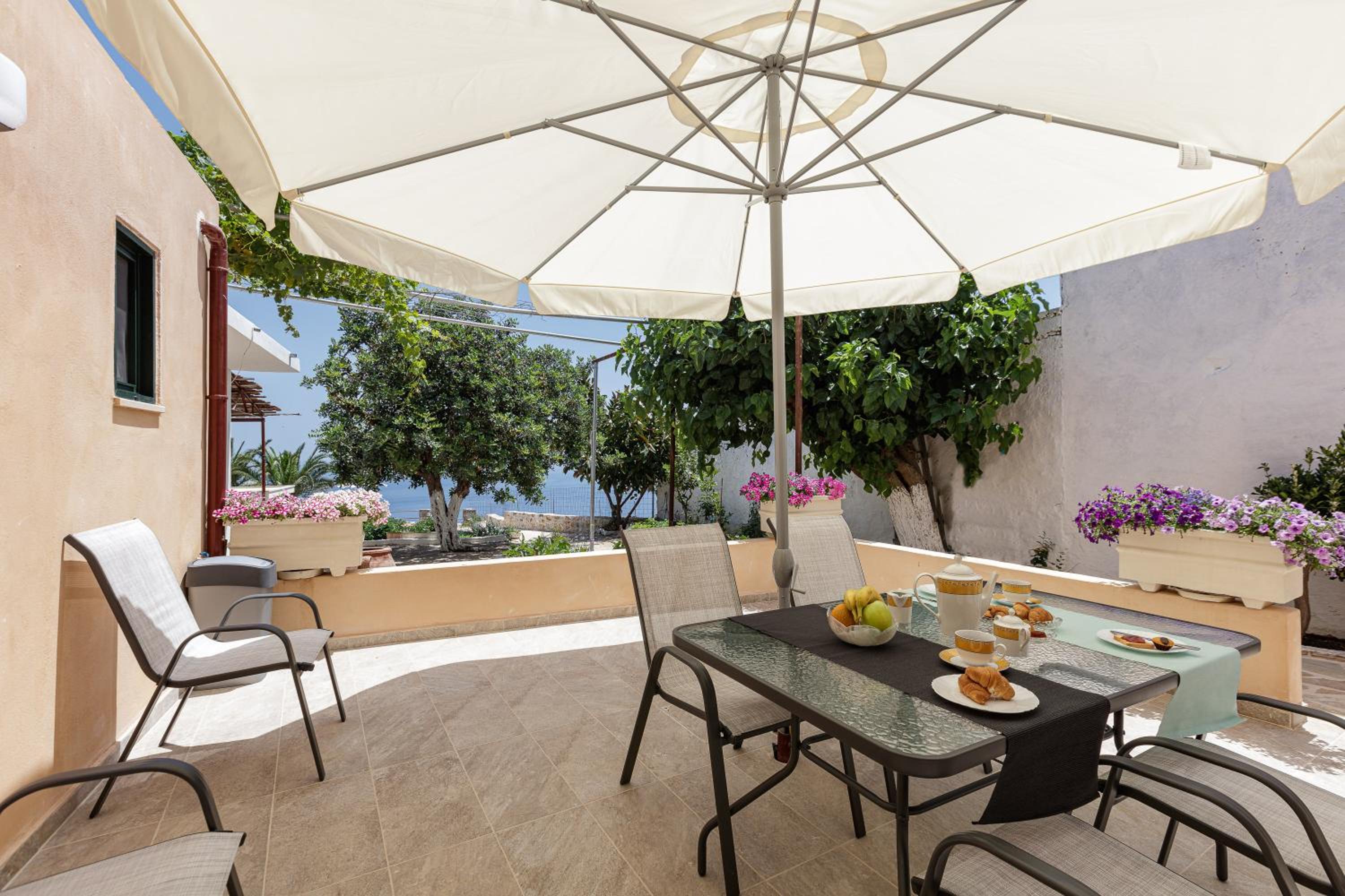 Villa Onoufris Renovated villa of 1927 with spectacular views